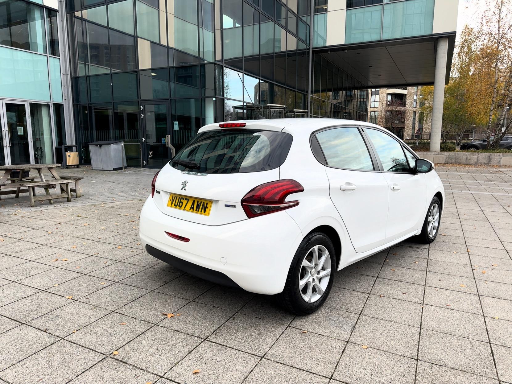 Peugeot 208 1.2 PureTech Active Hatchback 5dr Petrol Manual Euro 6 (82 ps)