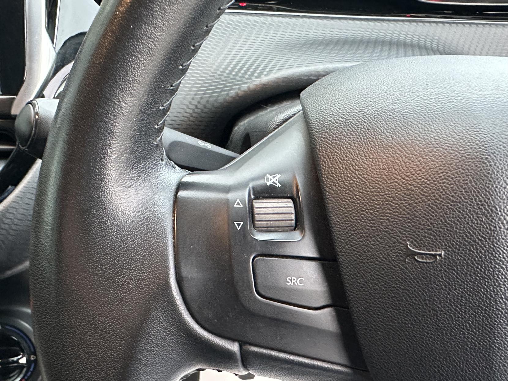 Peugeot 208 1.2 PureTech Active Hatchback 5dr Petrol Manual Euro 6 (82 ps)