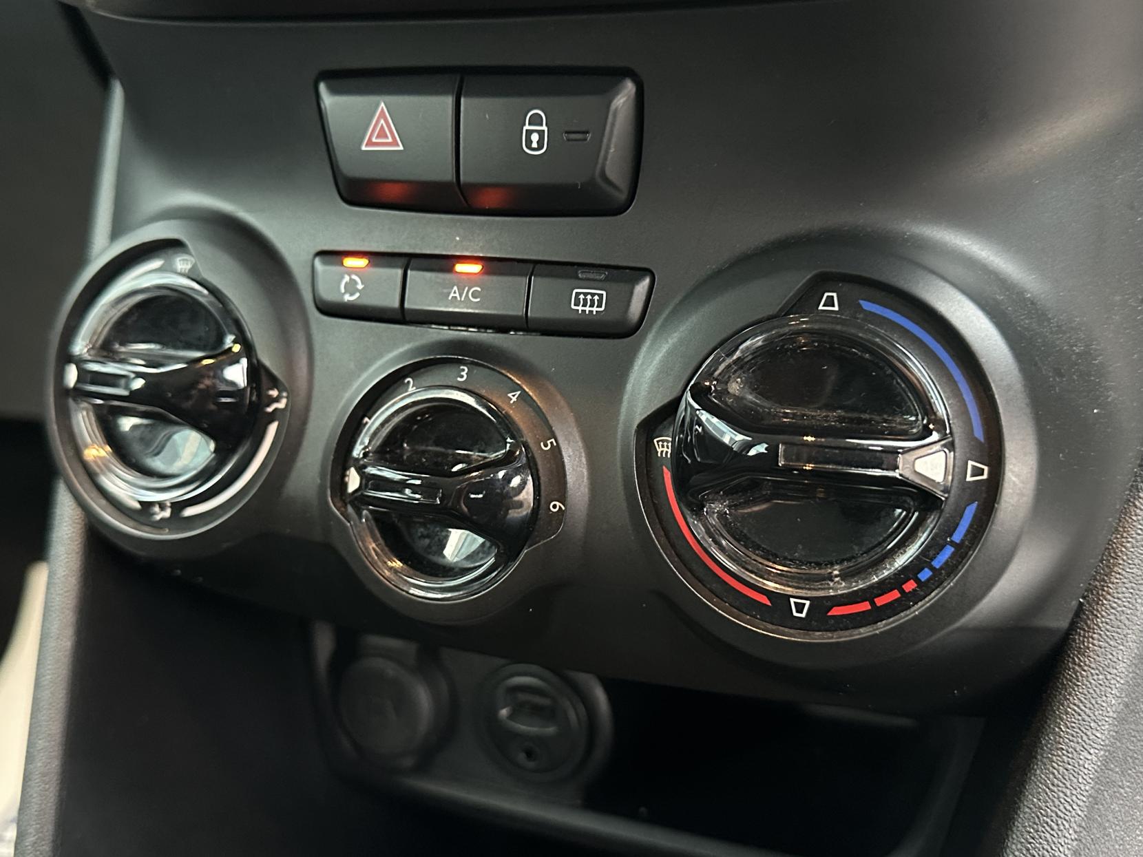 Peugeot 208 1.2 PureTech Active Hatchback 5dr Petrol Manual Euro 6 (82 ps)