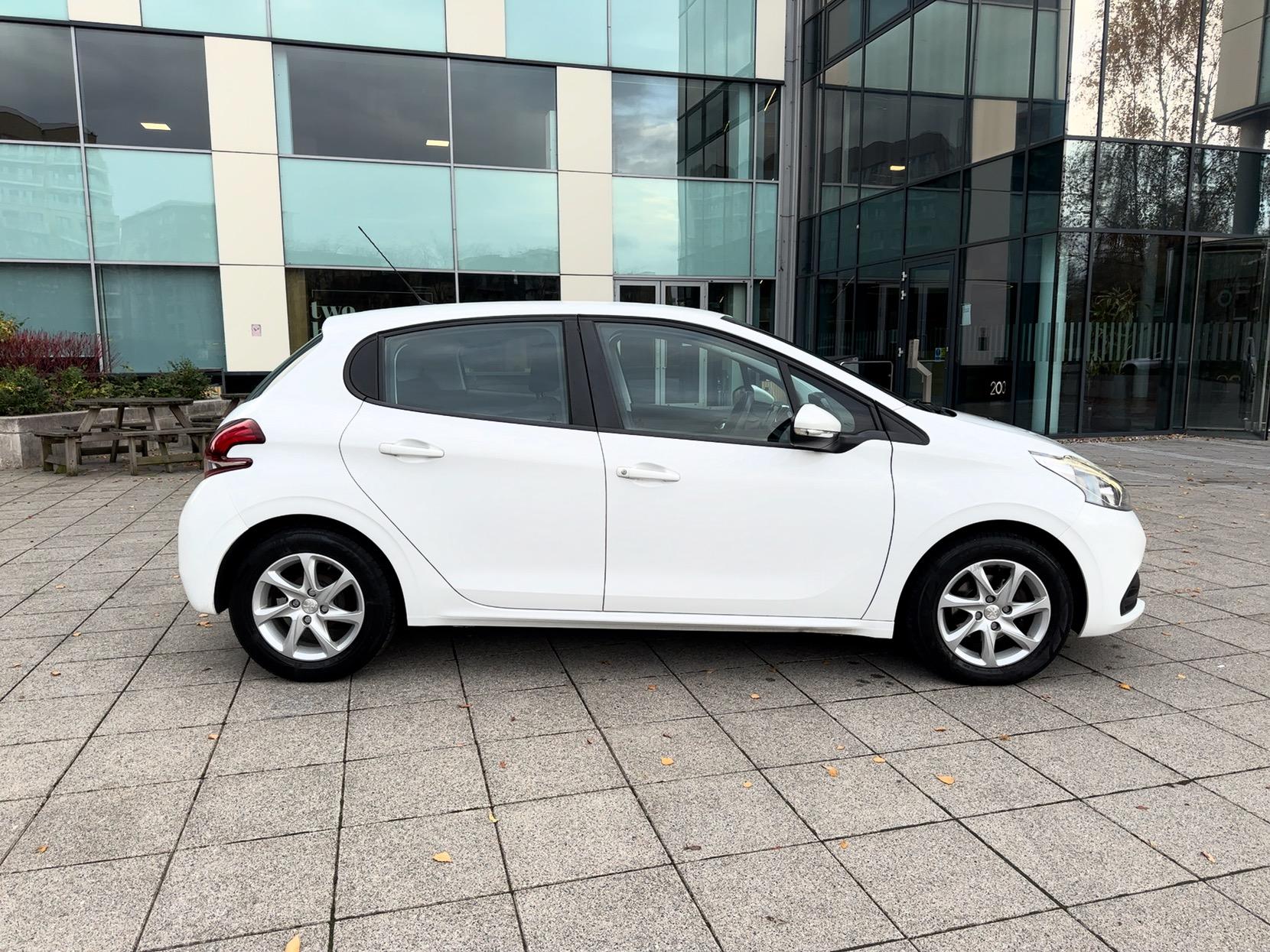 Peugeot 208 1.2 PureTech Active Hatchback 5dr Petrol Manual Euro 6 (82 ps)