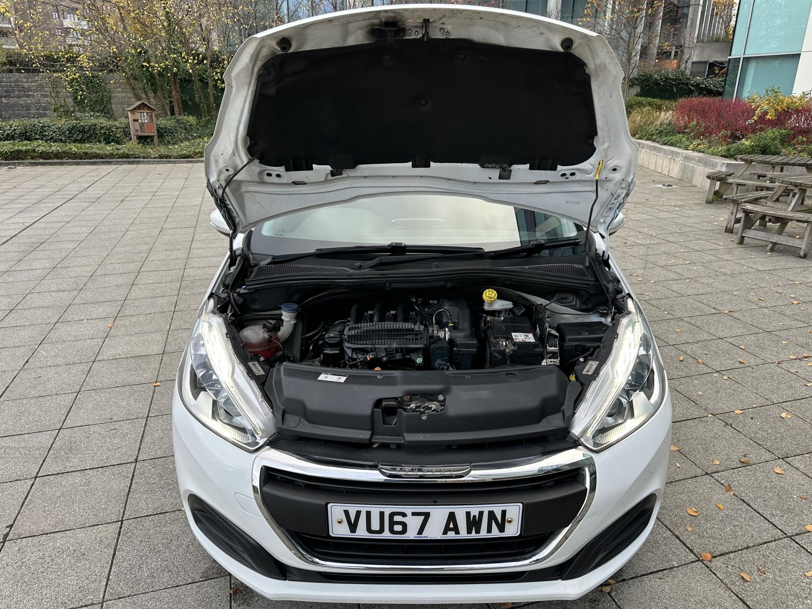 Peugeot 208 1.2 PureTech Active Hatchback 5dr Petrol Manual Euro 6 (82 ps)