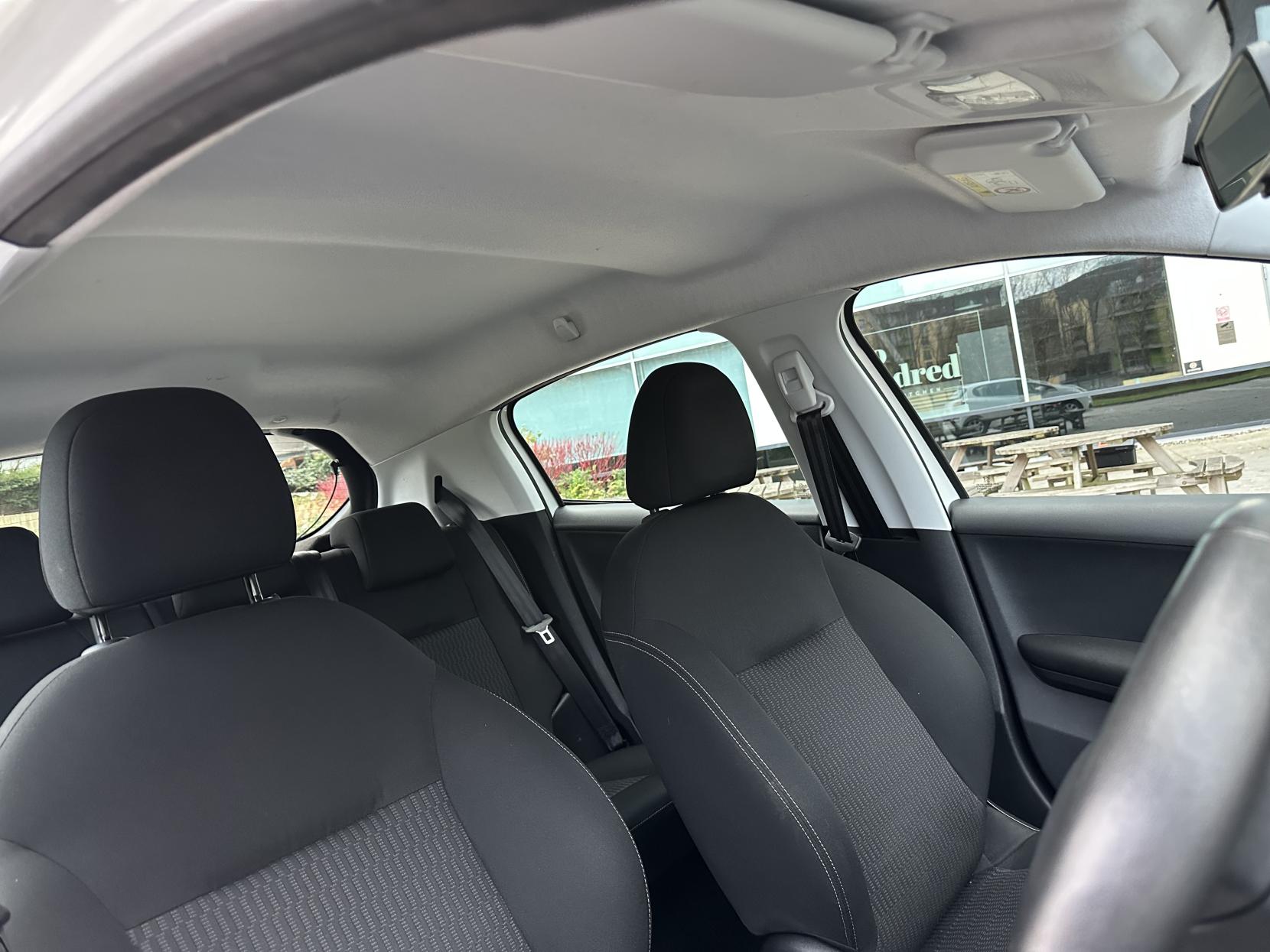 Peugeot 208 1.2 PureTech Active Hatchback 5dr Petrol Manual Euro 6 (82 ps)