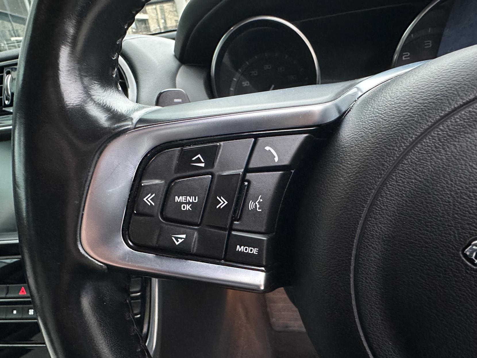 Jaguar XE 2.0d R-Sport Saloon 4dr Diesel Auto Euro 6 (s/s) (180 ps)