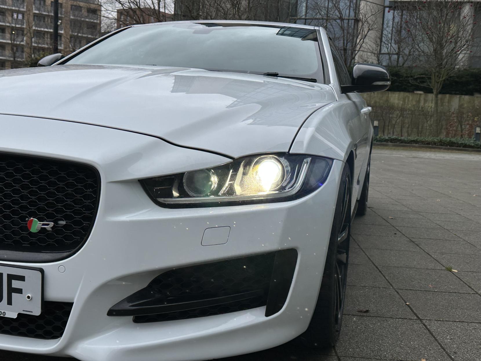 Jaguar XE 2.0d R-Sport Saloon 4dr Diesel Auto Euro 6 (s/s) (180 ps)