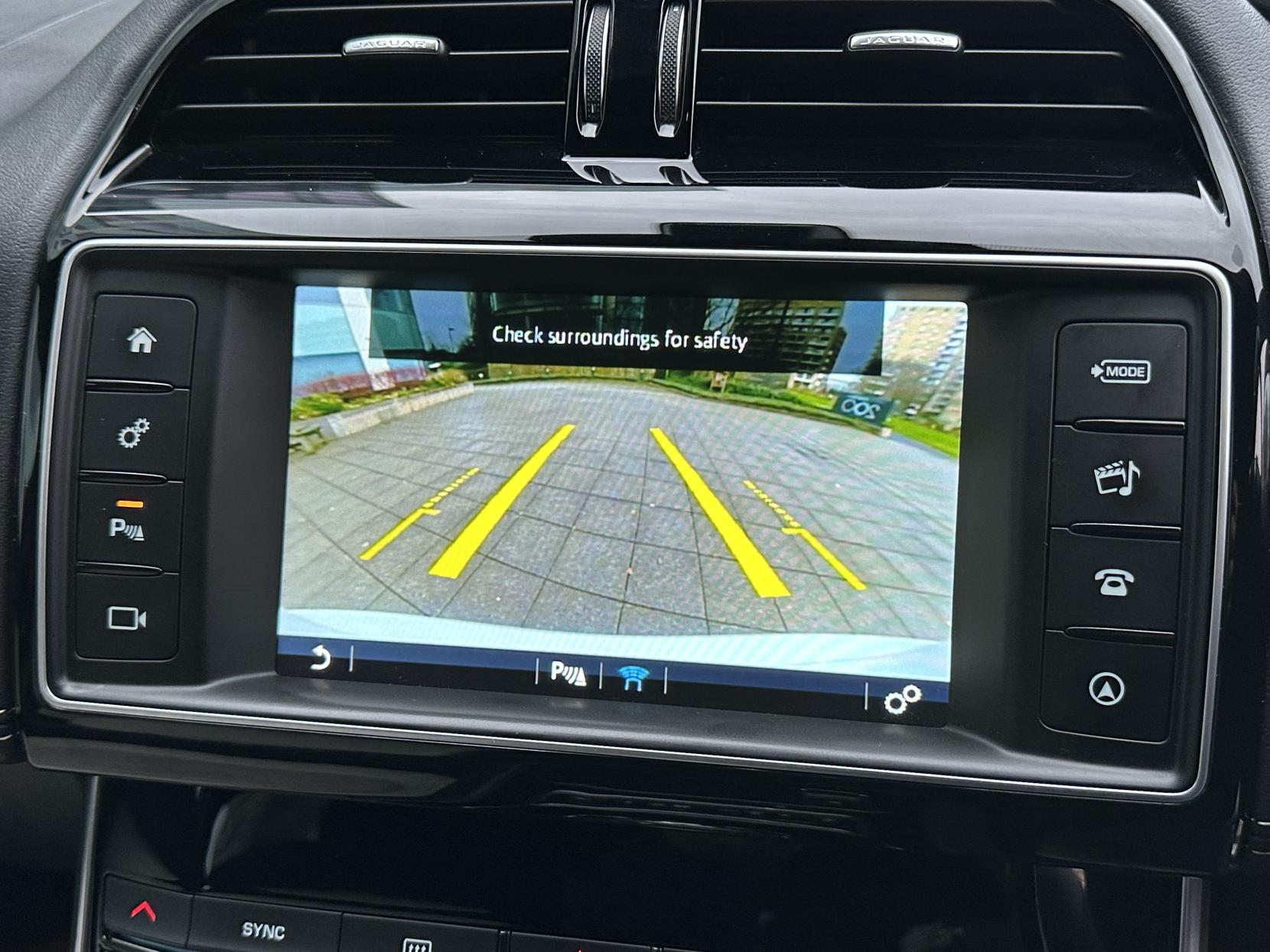 Jaguar XE 2.0d R-Sport Saloon 4dr Diesel Auto Euro 6 (s/s) (180 ps)