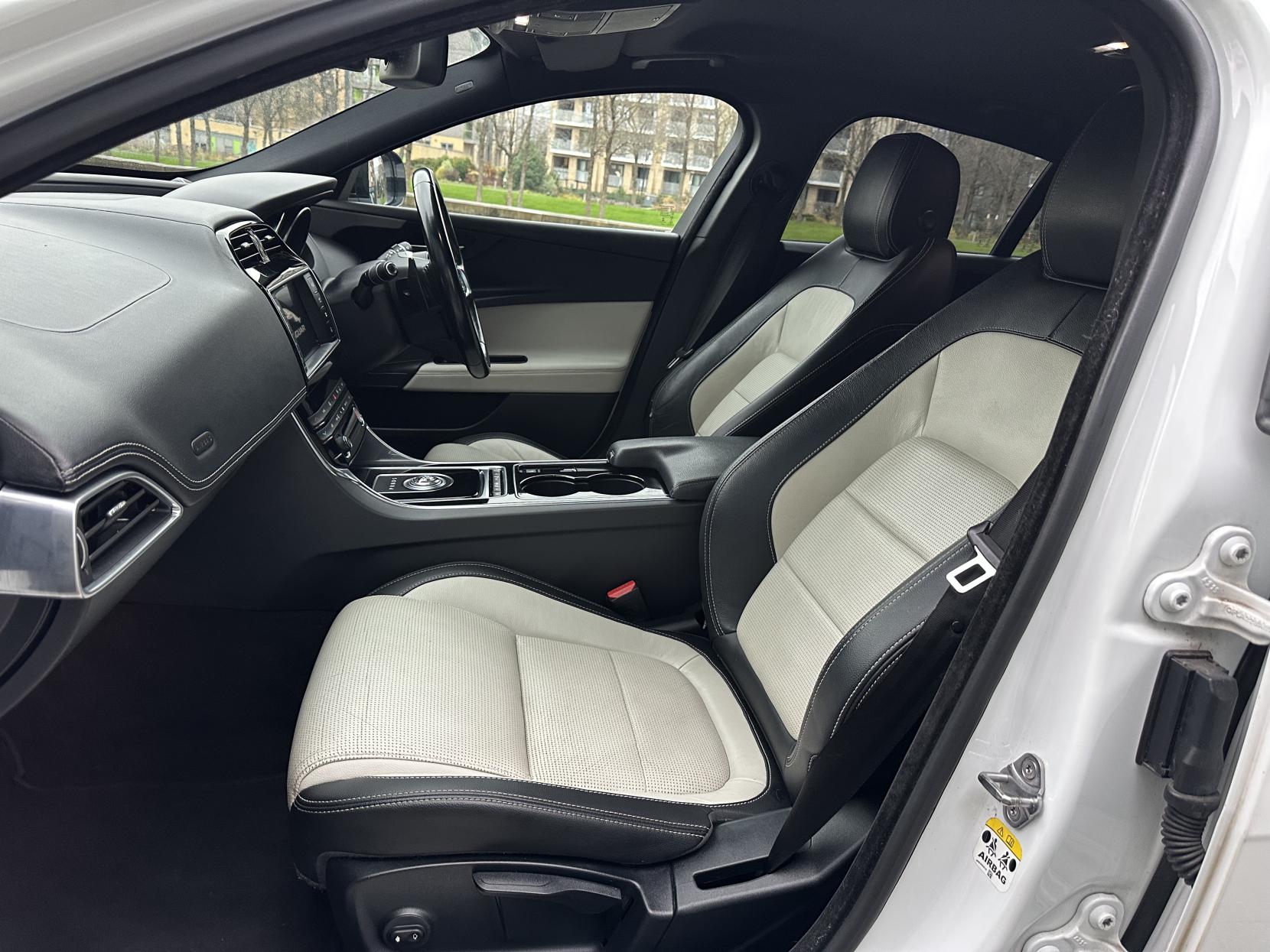 Jaguar XE 2.0d R-Sport Saloon 4dr Diesel Auto Euro 6 (s/s) (180 ps)