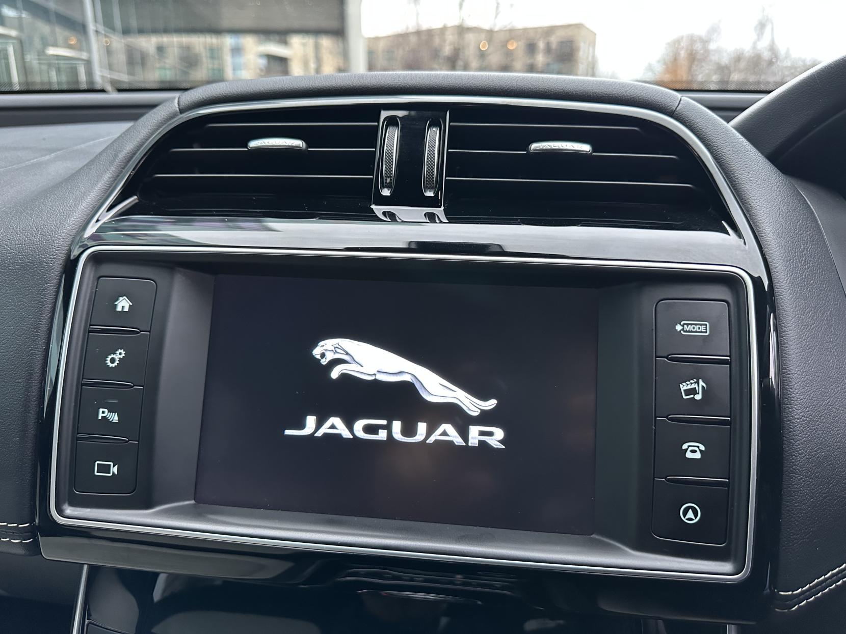 Jaguar XE 2.0d R-Sport Saloon 4dr Diesel Auto Euro 6 (s/s) (180 ps)