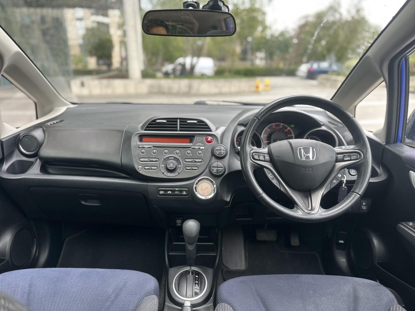 Honda Jazz 1.4 i-VTEC EX Hatchback 5dr Petrol CVT Euro 5 (99 ps)