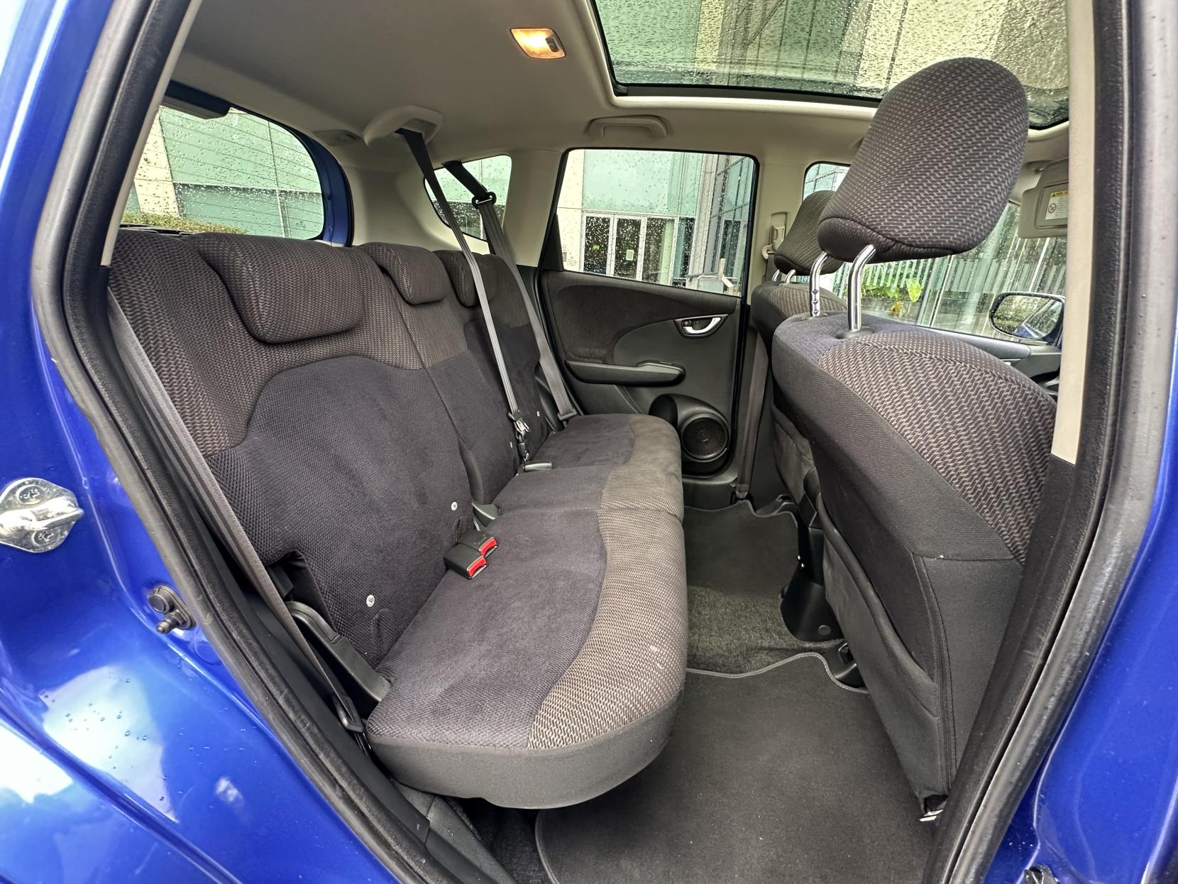 Honda Jazz 1.4 i-VTEC EX Hatchback 5dr Petrol CVT Euro 5 (99 ps)