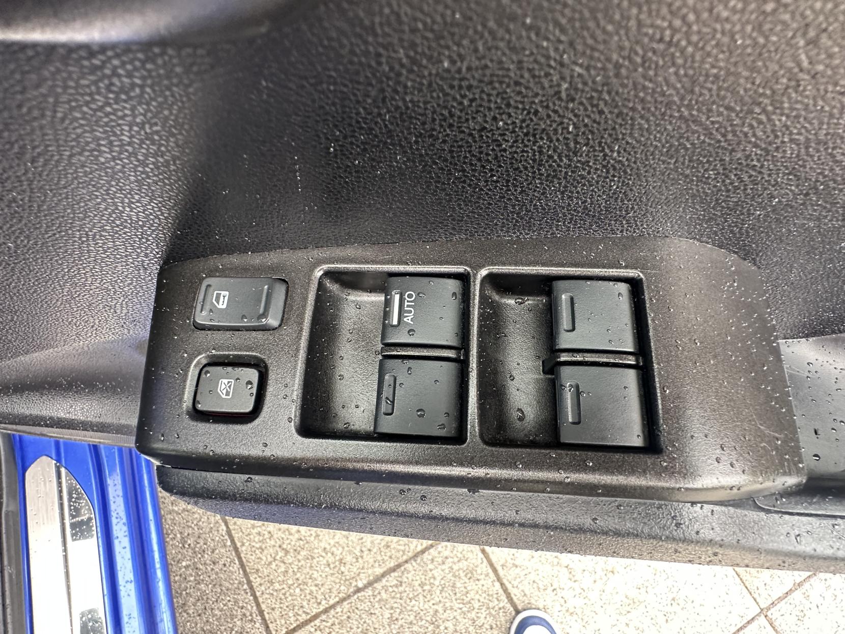 Honda Jazz 1.4 i-VTEC EX Hatchback 5dr Petrol CVT Euro 5 (99 ps)