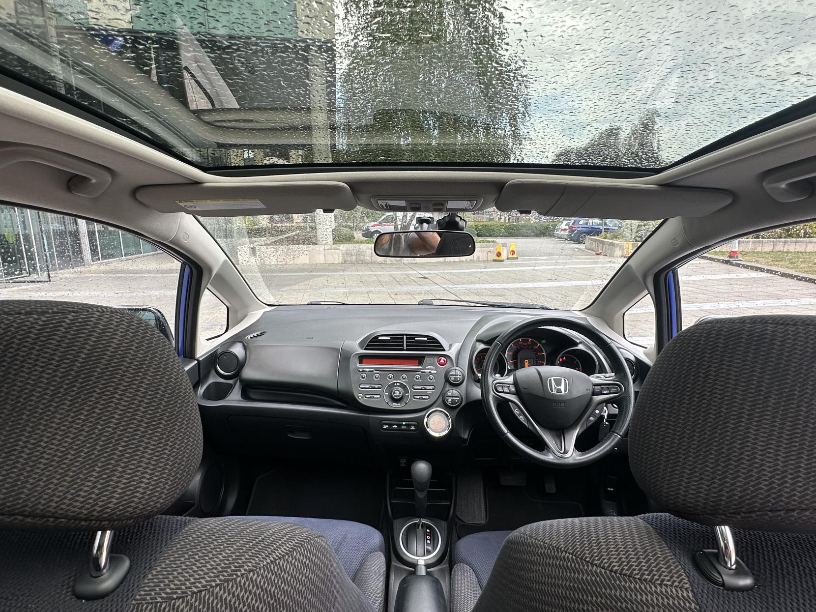 Honda Jazz 1.4 i-VTEC EX Hatchback 5dr Petrol CVT Euro 5 (99 ps)