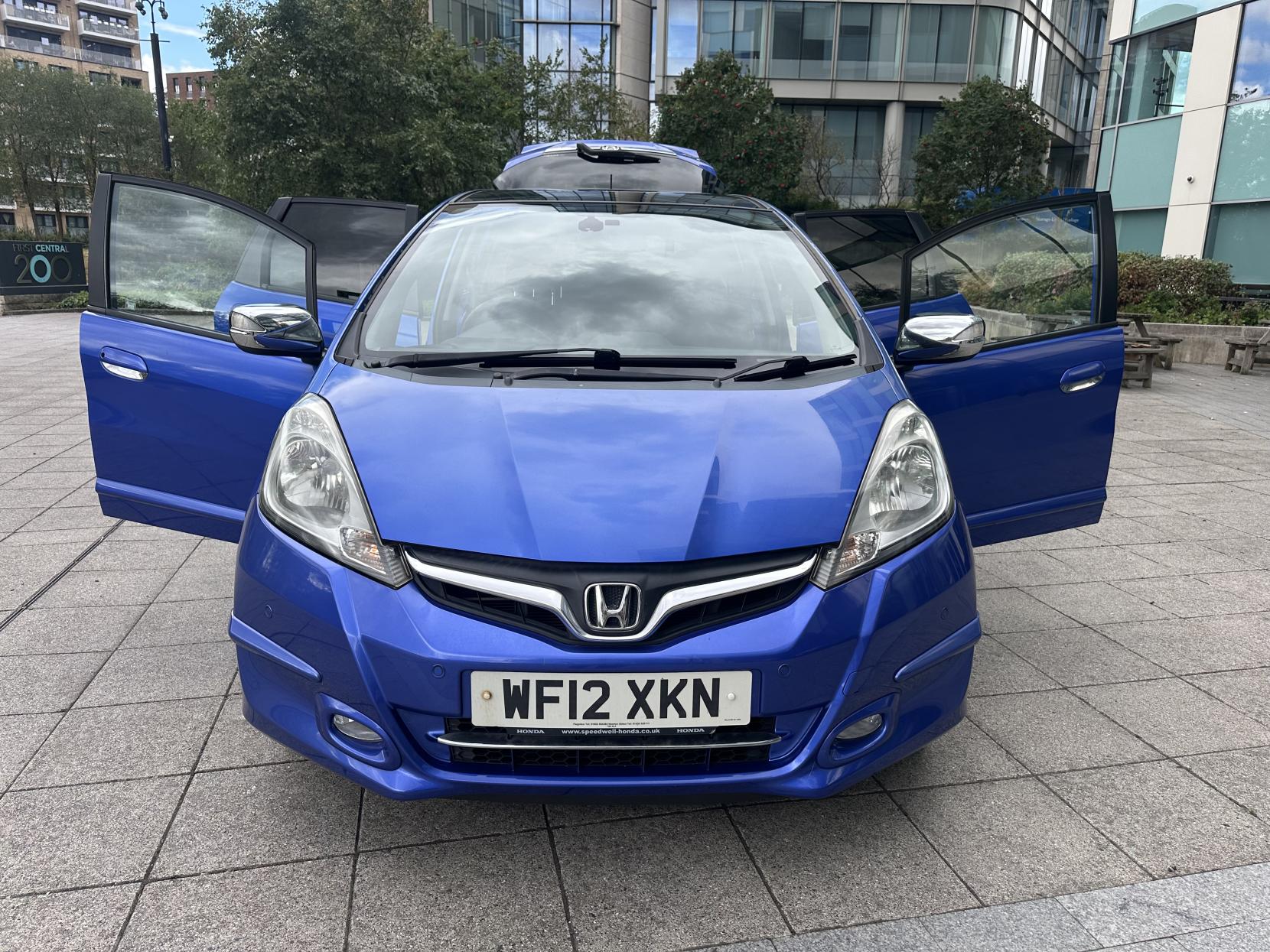 Honda Jazz 1.4 i-VTEC EX Hatchback 5dr Petrol CVT Euro 5 (99 ps)