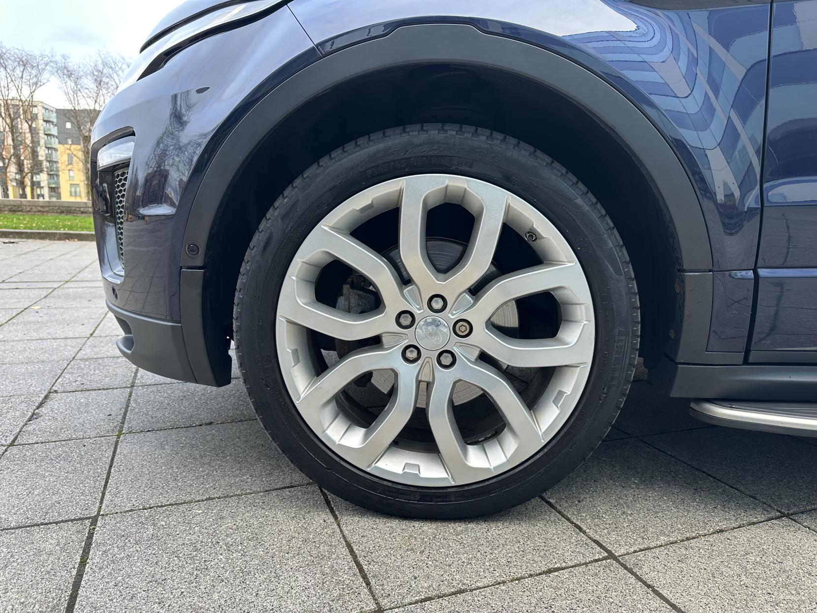 Land Rover Range Rover Evoque 2.0 TD4 HSE Dynamic Lux SUV 5dr Diesel Auto 4WD Euro 6 (s/s) (180 ps)