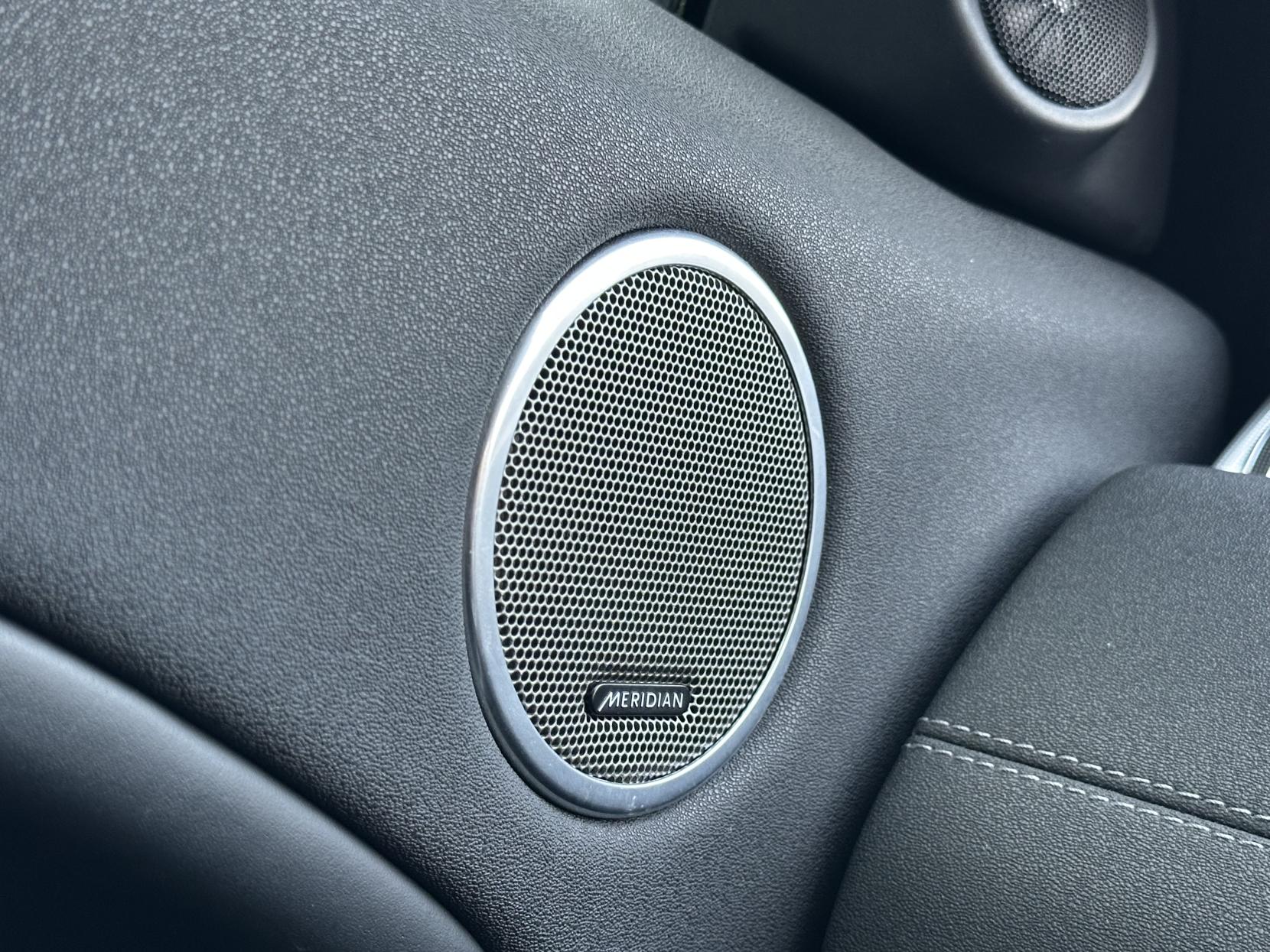 Land Rover Range Rover Evoque 2.0 TD4 HSE Dynamic Lux SUV 5dr Diesel Auto 4WD Euro 6 (s/s) (180 ps)