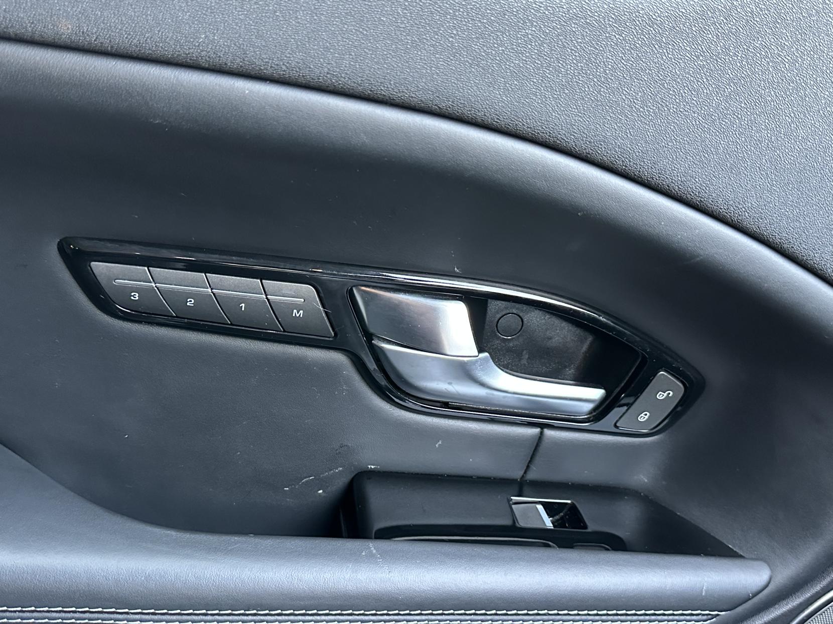 Land Rover Range Rover Evoque 2.0 TD4 HSE Dynamic Lux SUV 5dr Diesel Auto 4WD Euro 6 (s/s) (180 ps)