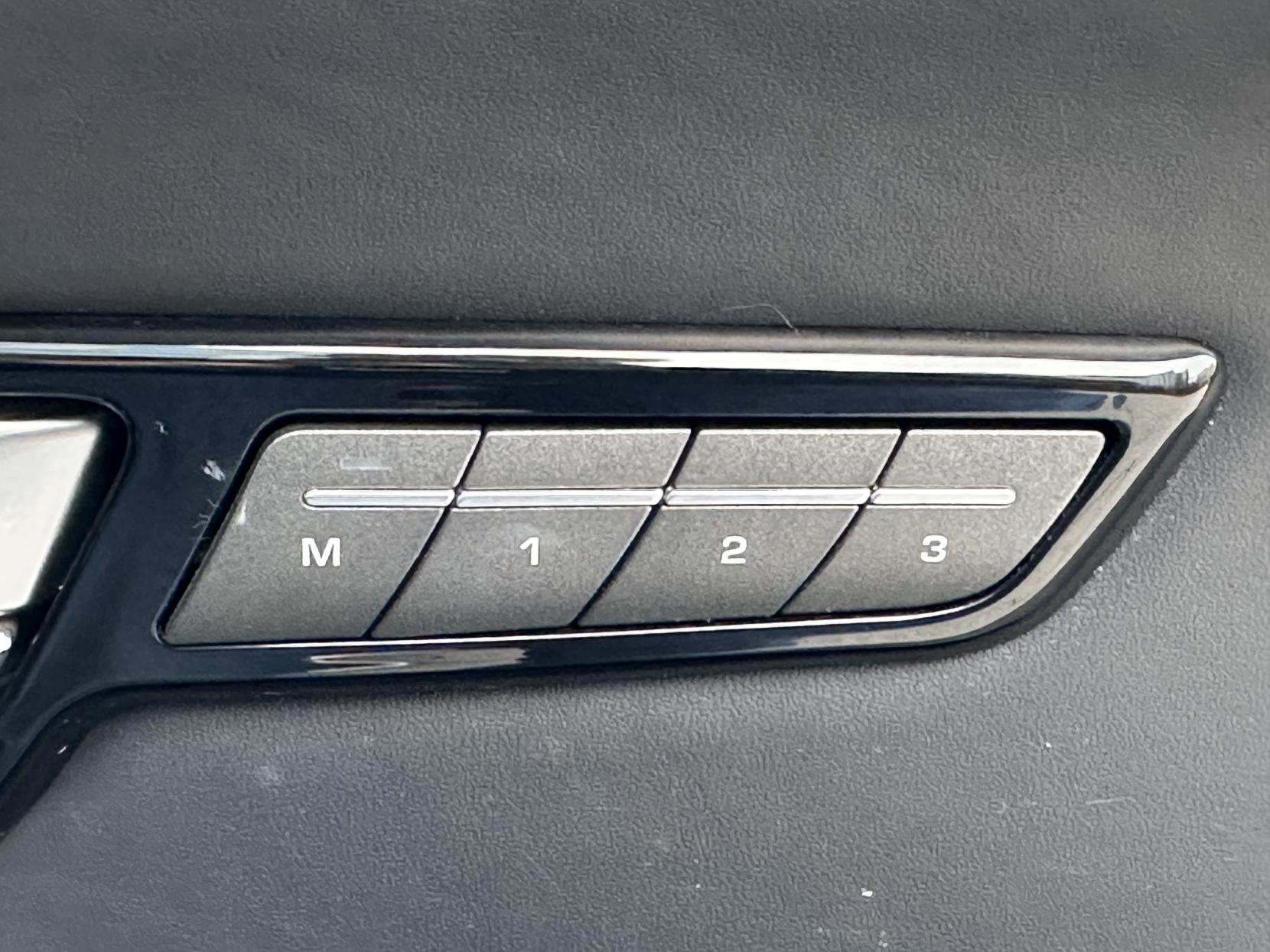 Land Rover Range Rover Evoque 2.0 TD4 HSE Dynamic Lux SUV 5dr Diesel Auto 4WD Euro 6 (s/s) (180 ps)