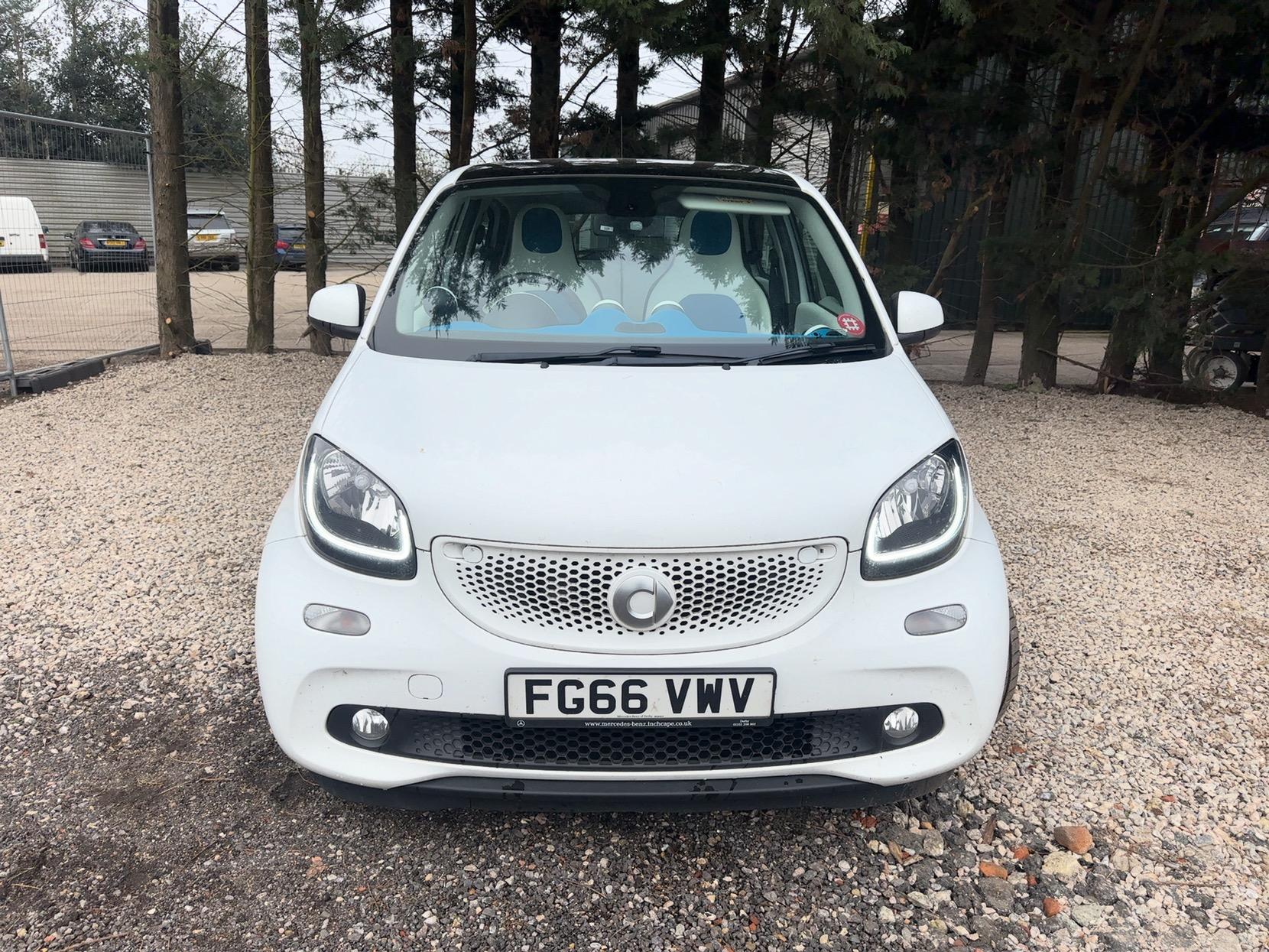 Smart forfour 0.9T Proxy (Premium Plus) Hatchback 5dr Petrol Manual Euro 6 (s/s) (90 ps)