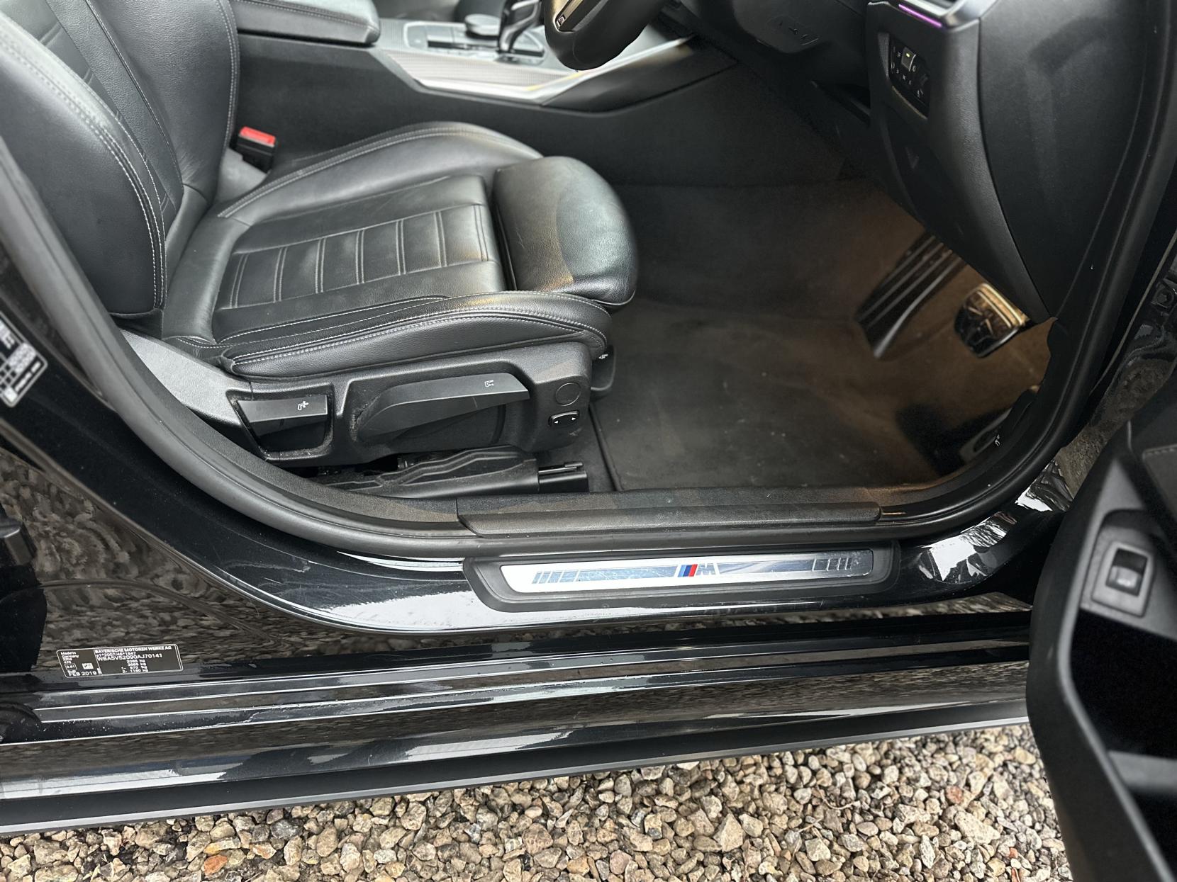 BMW 3 Series 2.0 320d M Sport Saloon 4dr Diesel Auto Euro 6 (s/s) (190 ps)