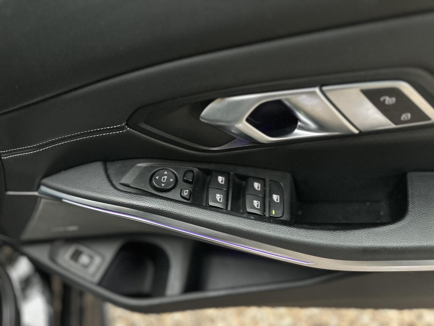 BMW 3 Series 2.0 320d M Sport Saloon 4dr Diesel Auto Euro 6 (s/s) (190 ps)