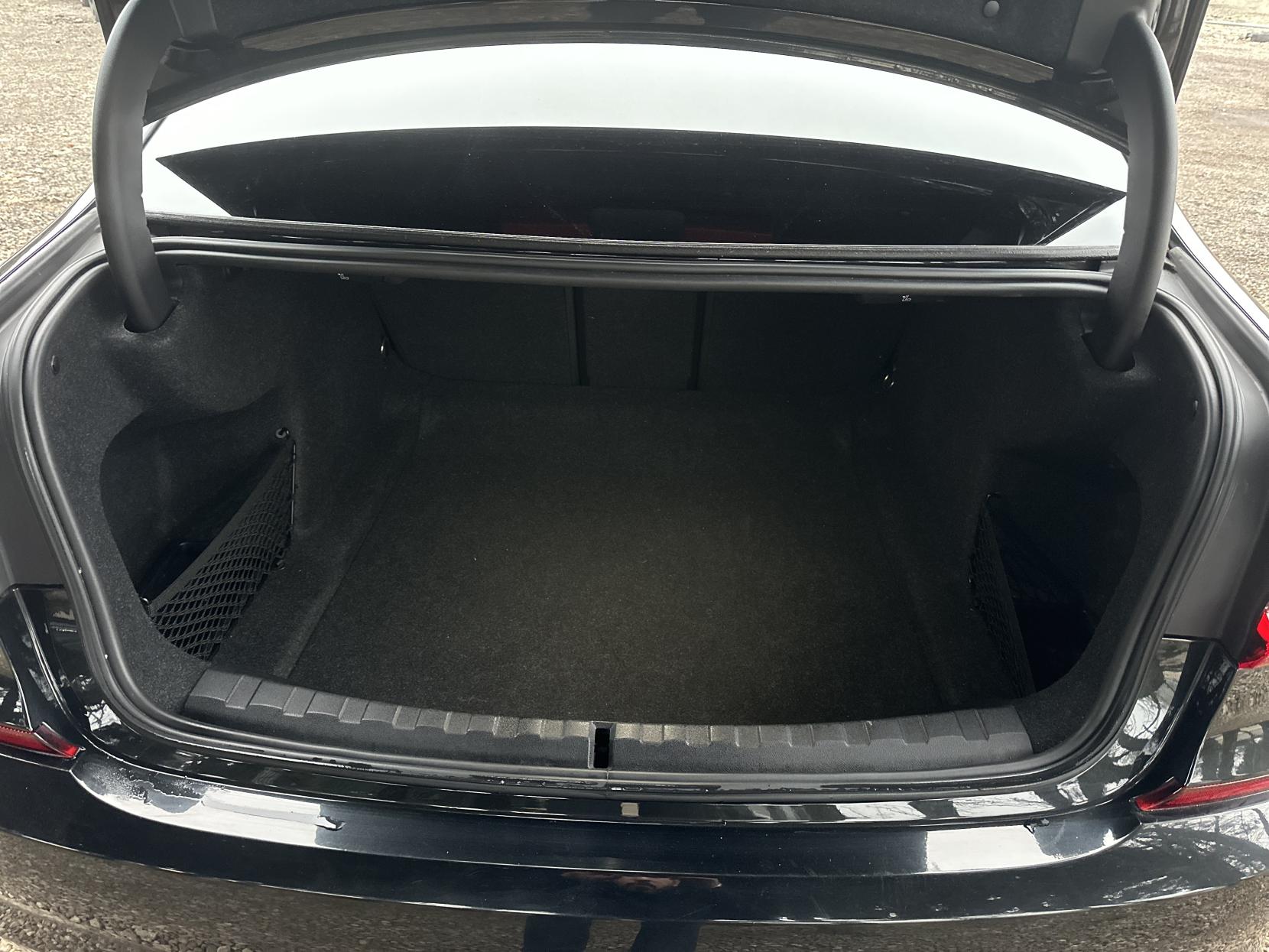 BMW 3 Series 2.0 320d M Sport Saloon 4dr Diesel Auto Euro 6 (s/s) (190 ps)