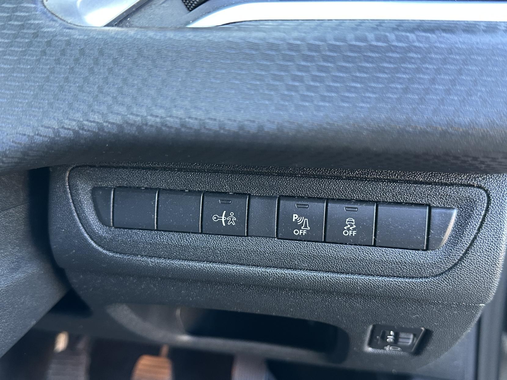 Peugeot 208 1.2 PureTech Allure Hatchback 5dr Petrol Manual Euro 6 (82 ps)