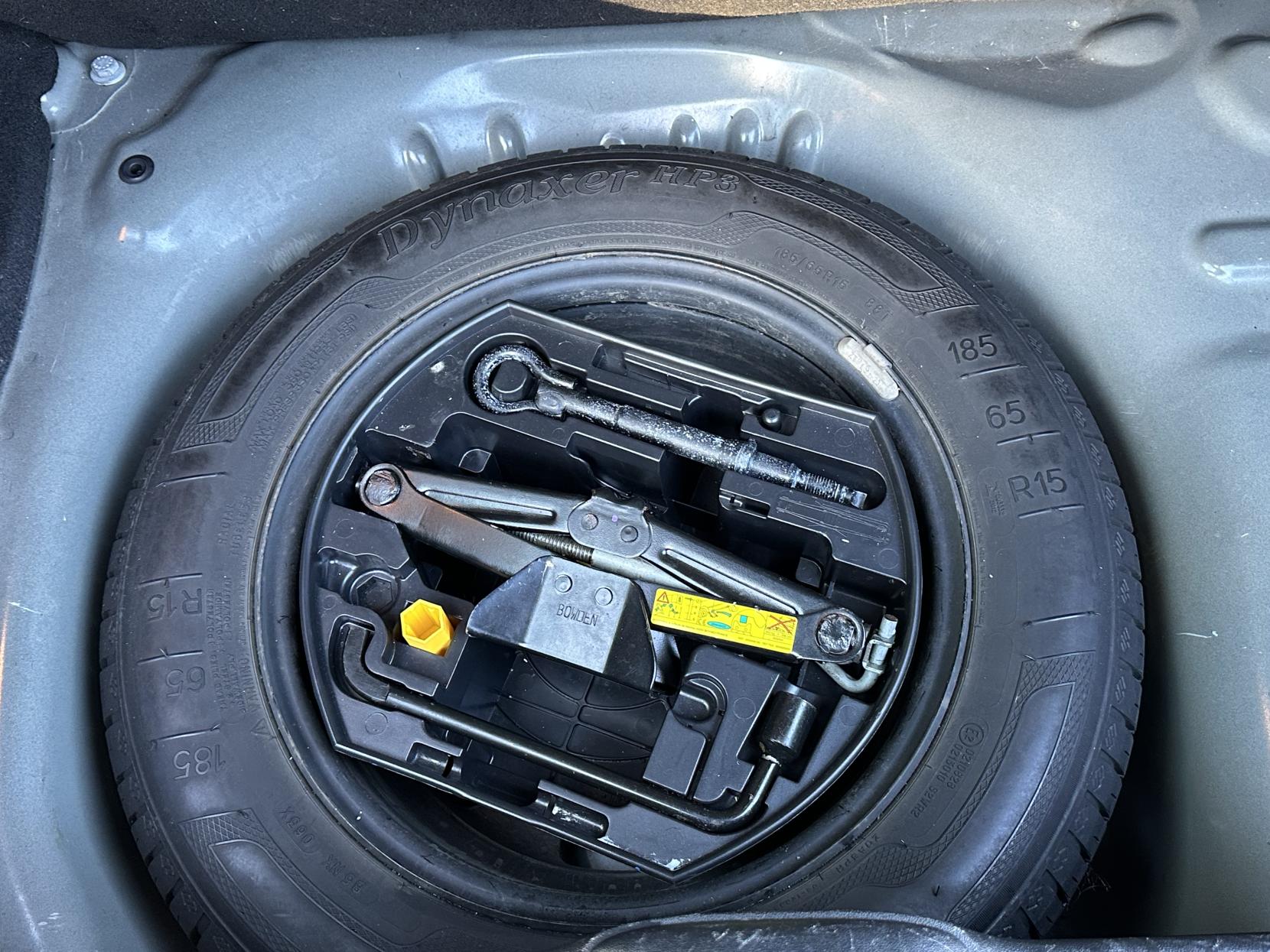 Peugeot 208 1.2 PureTech Allure Hatchback 5dr Petrol Manual Euro 6 (82 ps)