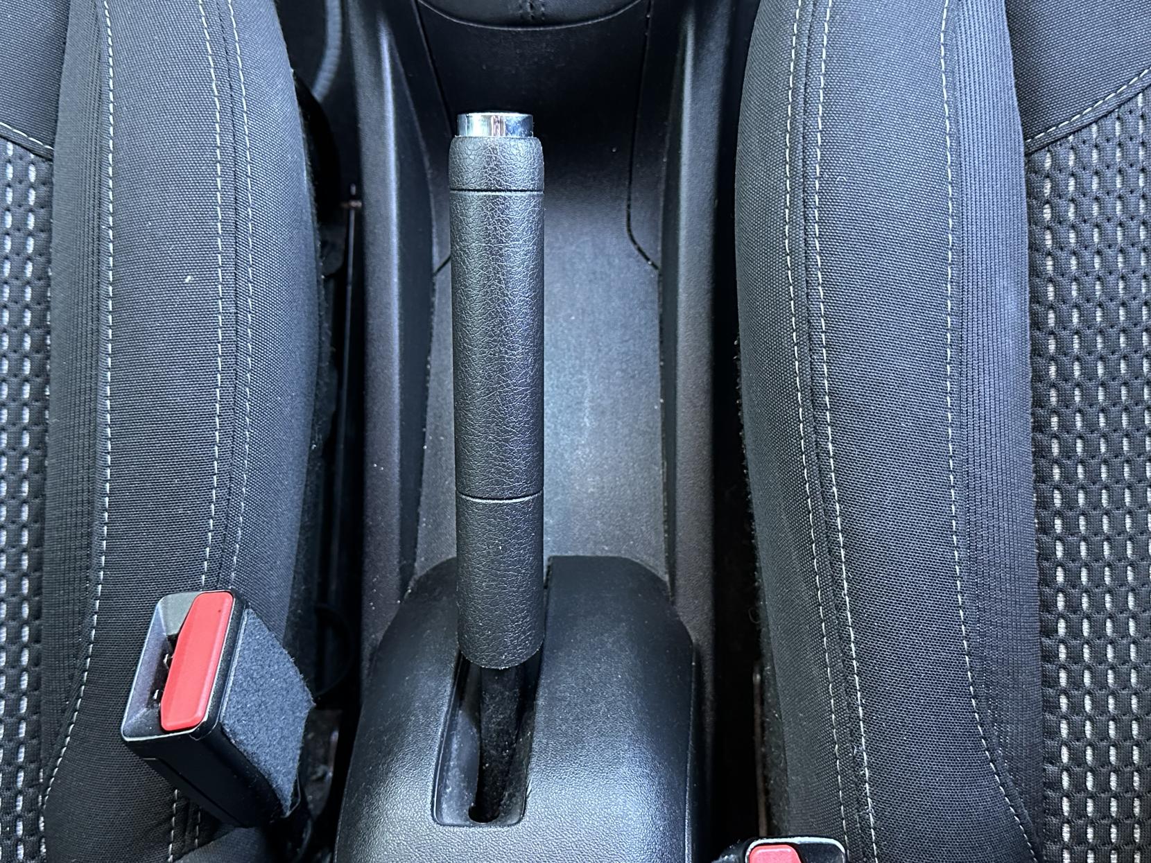 Peugeot 208 1.2 PureTech Allure Hatchback 5dr Petrol Manual Euro 6 (82 ps)