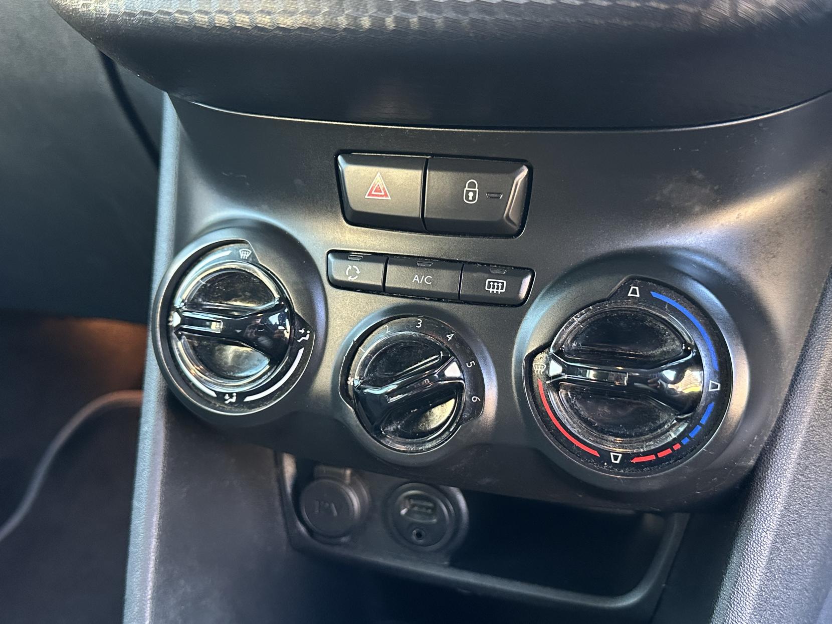 Peugeot 208 1.2 PureTech Allure Hatchback 5dr Petrol Manual Euro 6 (82 ps)