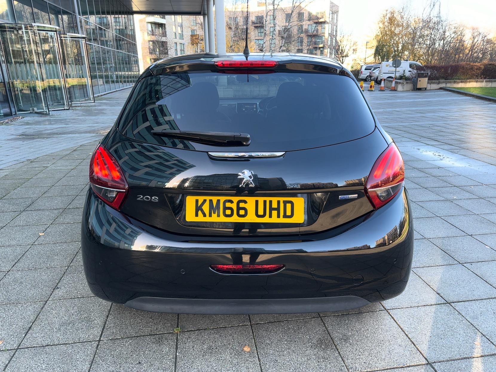 Peugeot 208 1.2 PureTech Allure Hatchback 5dr Petrol Manual Euro 6 (82 ps)