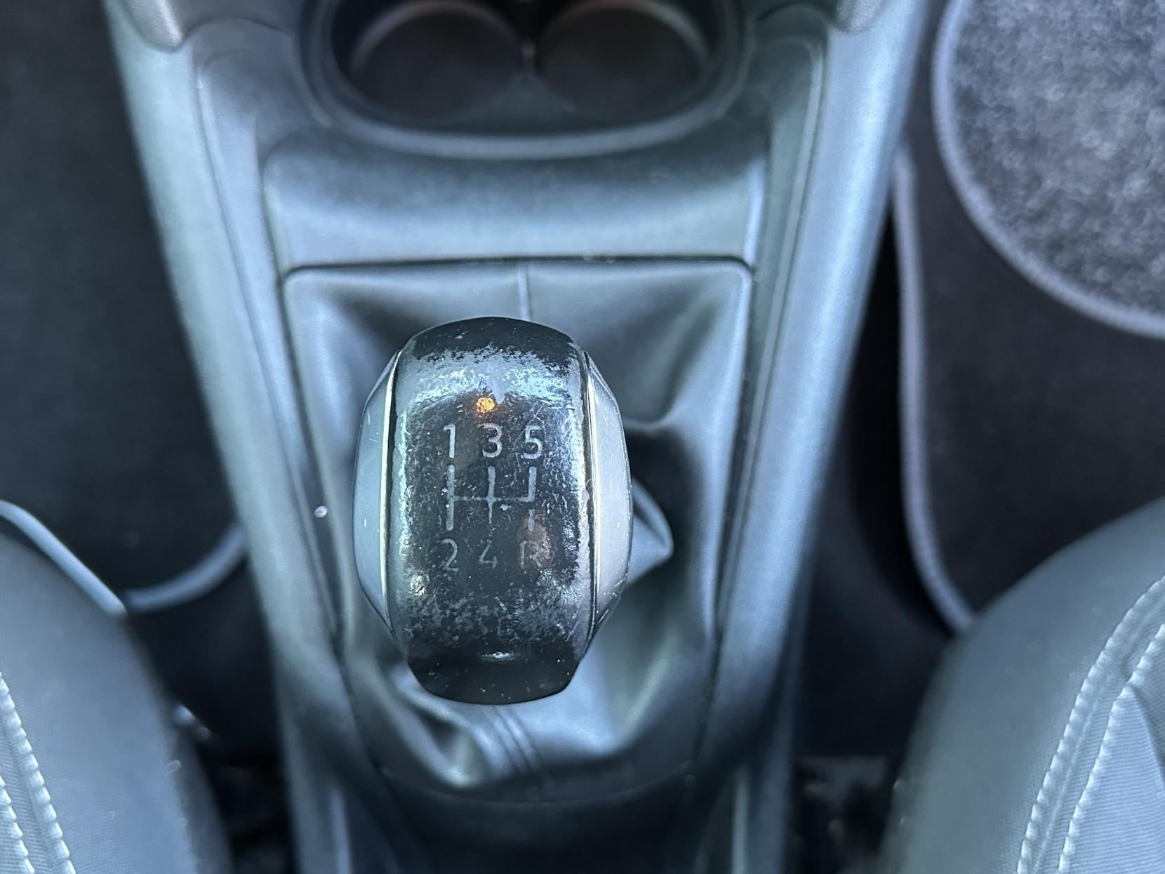 Peugeot 208 1.2 PureTech Allure Hatchback 5dr Petrol Manual Euro 6 (82 ps)