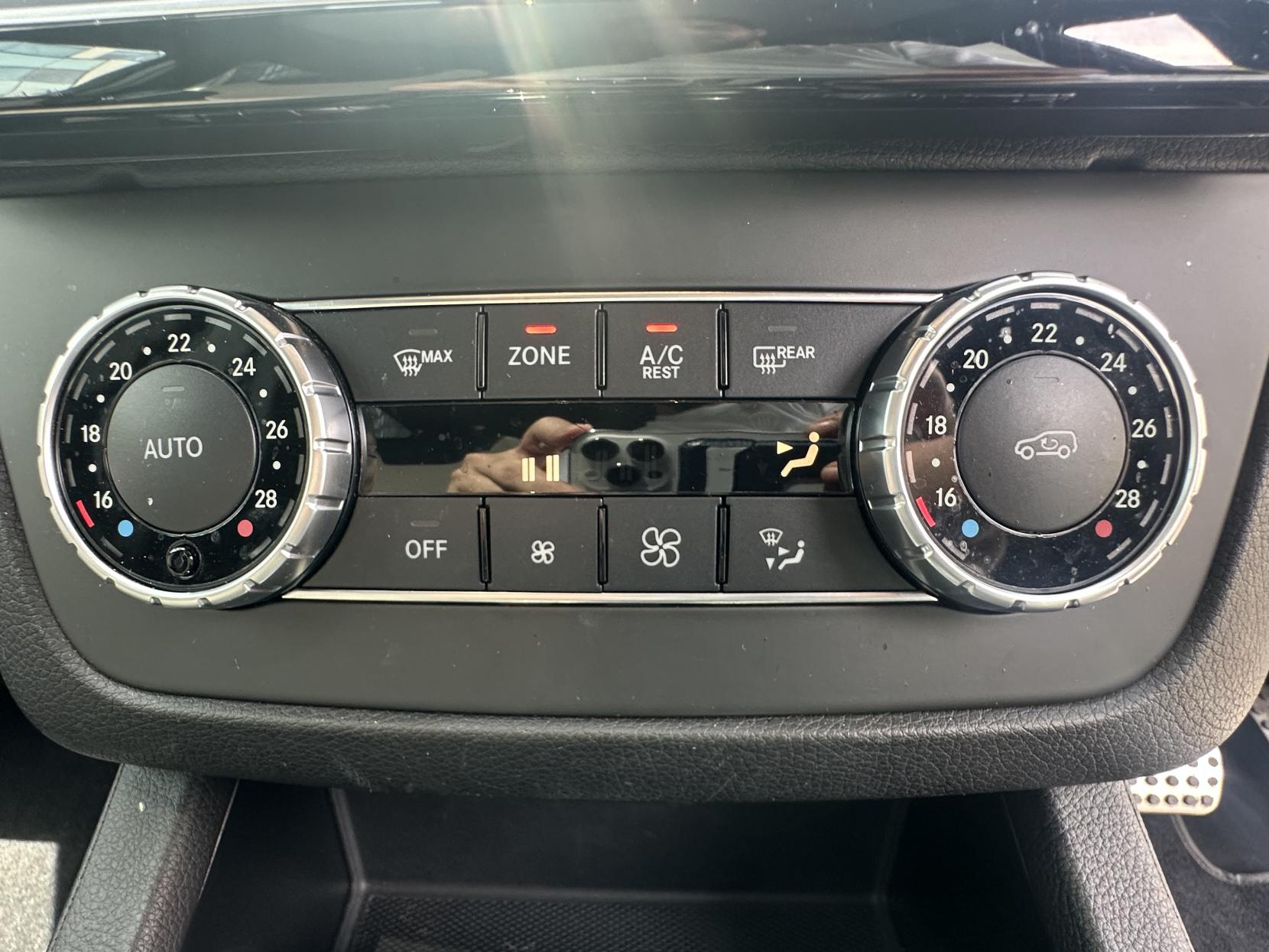Mercedes-Benz GLE 3.0 GLE350d V6 AMG Night Edition (Premium Plus) Coupe 5dr Diesel G-Tronic+ 4MATIC Euro 6 (s/s) (258 ps)