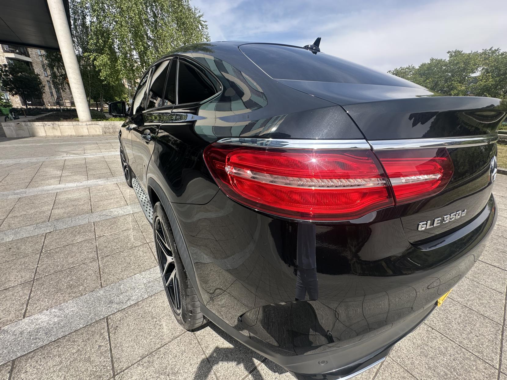 Mercedes-Benz GLE 3.0 GLE350d V6 AMG Night Edition (Premium Plus) Coupe 5dr Diesel G-Tronic+ 4MATIC Euro 6 (s/s) (258 ps)