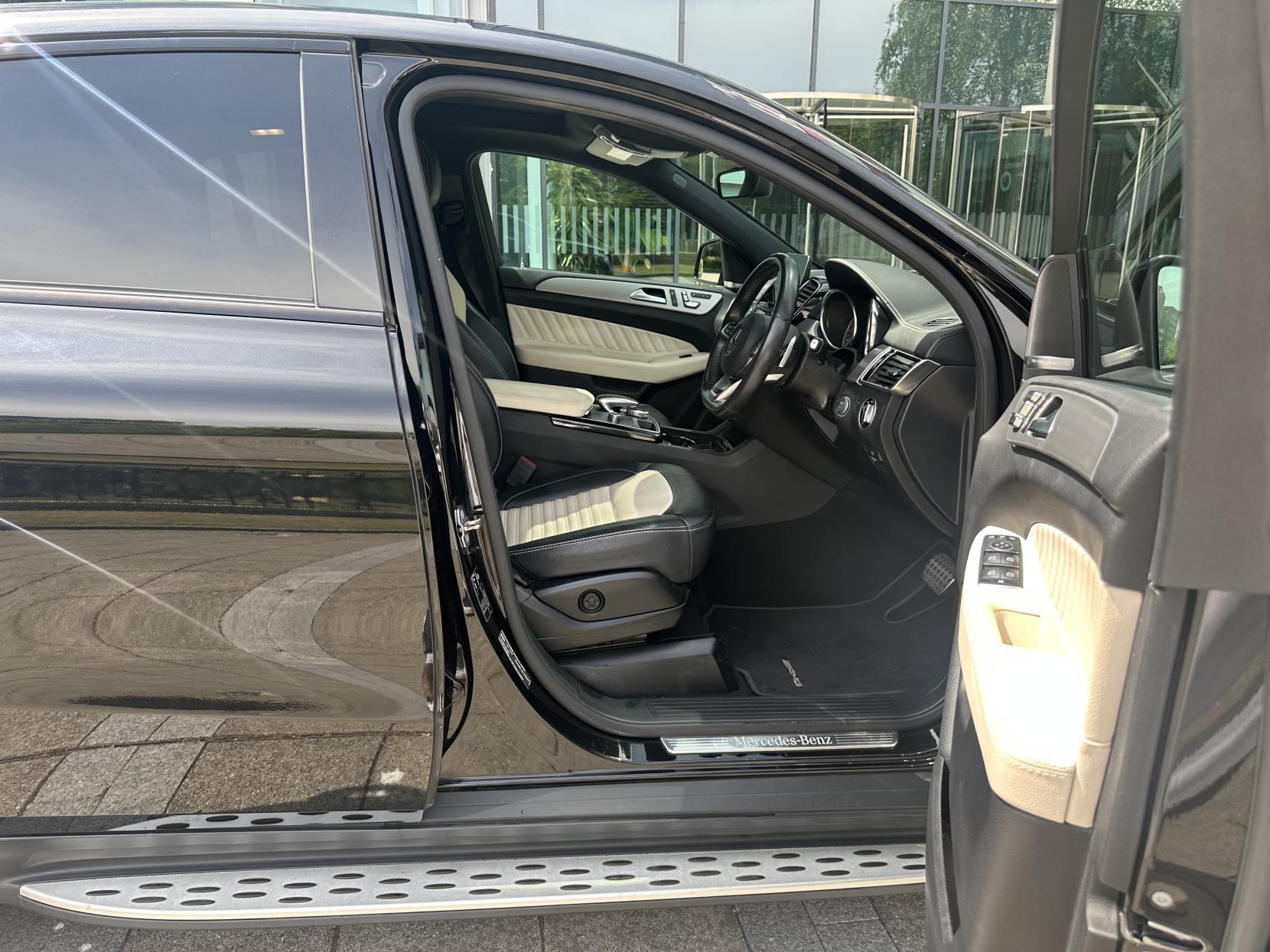 Mercedes-Benz GLE 3.0 GLE350d V6 AMG Night Edition (Premium Plus) Coupe 5dr Diesel G-Tronic+ 4MATIC Euro 6 (s/s) (258 ps)