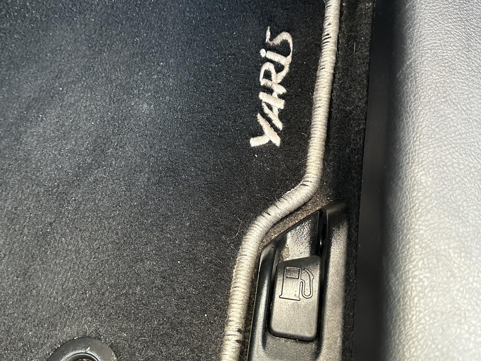 Toyota Yaris 1.5 VVT-h Icon Hatchback 5dr Petrol Hybrid E-CVT Euro 6 (s/s) (100 ps)