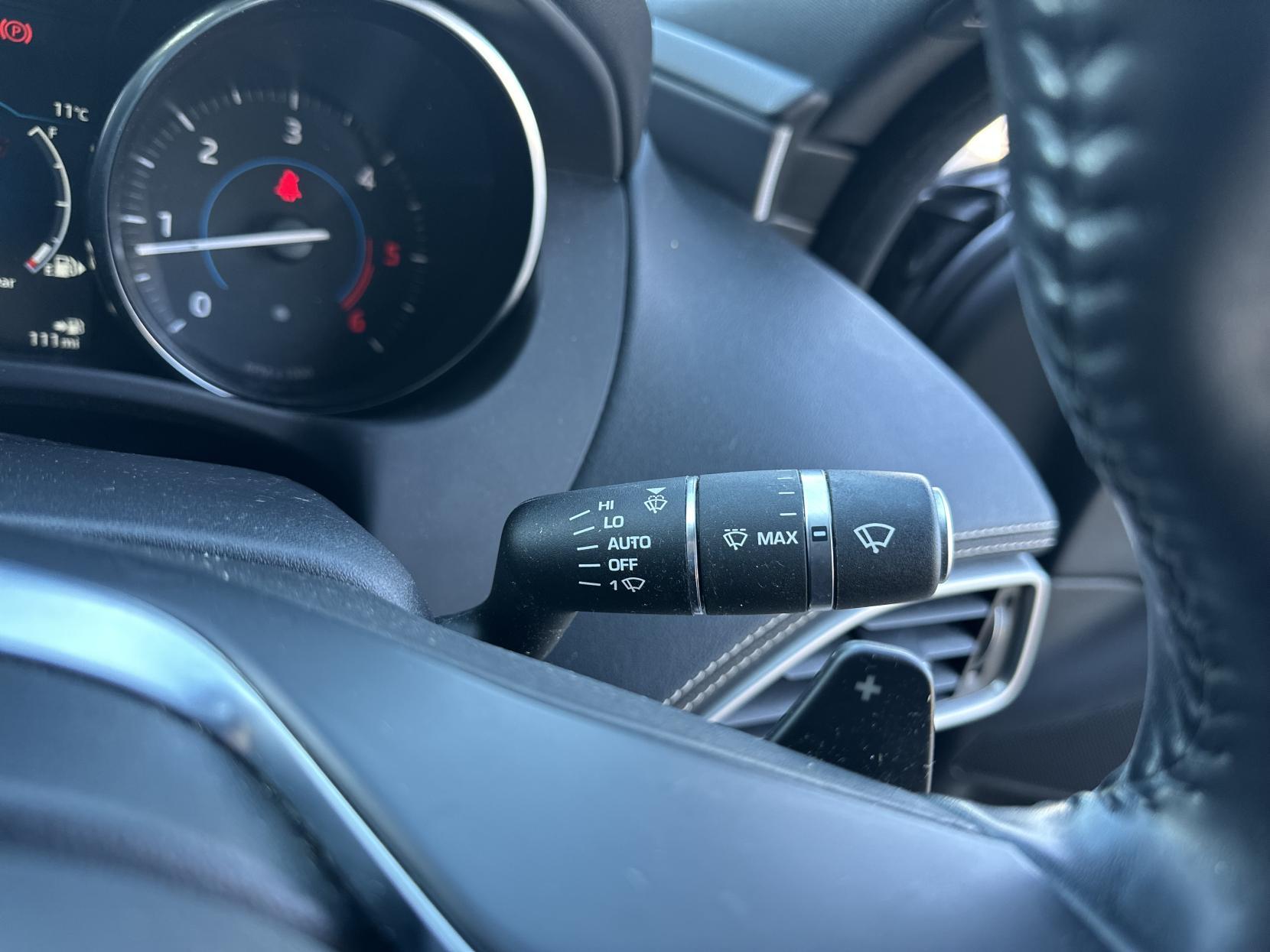 Jaguar XE 2.0d R-Sport Saloon 4dr Diesel Auto Euro 6 (s/s) (180 ps)