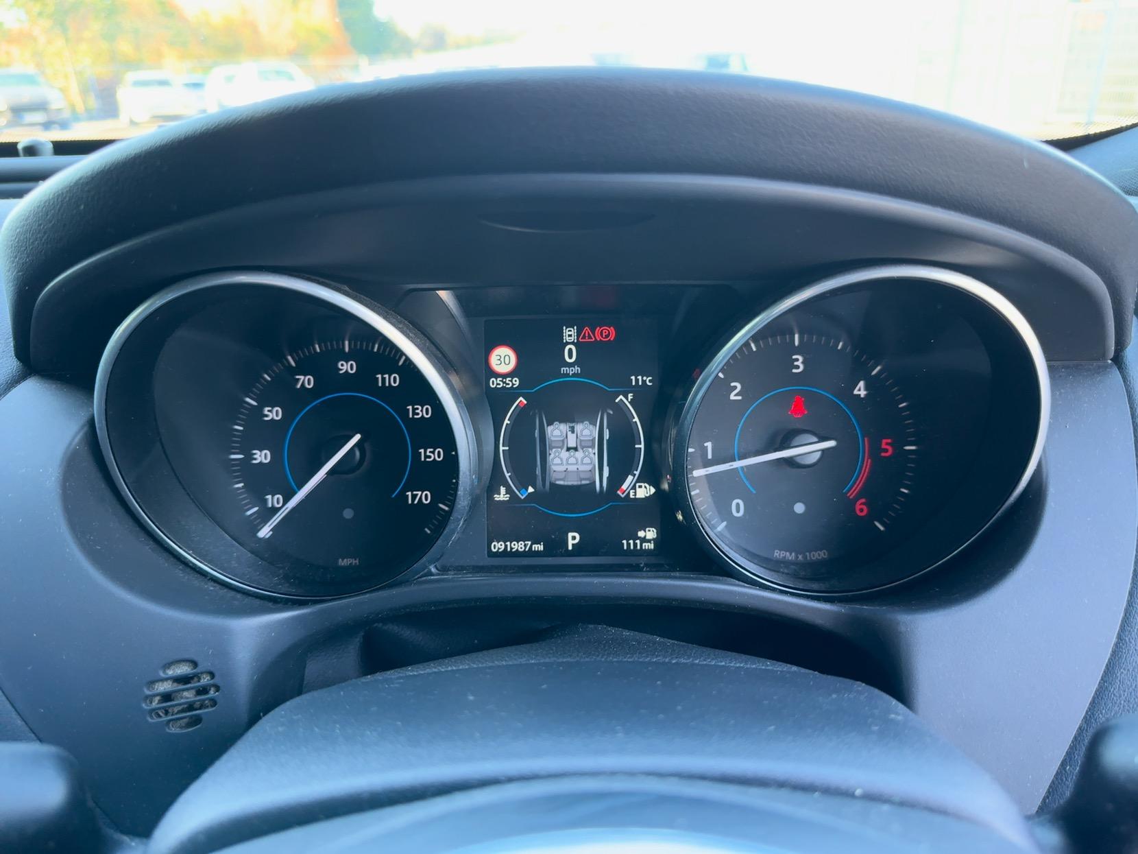 Jaguar XE 2.0d R-Sport Saloon 4dr Diesel Auto Euro 6 (s/s) (180 ps)