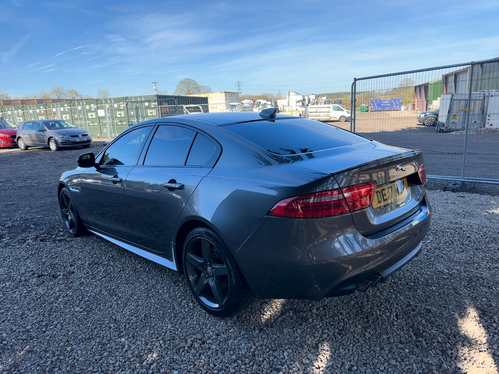 Jaguar XE 2.0d R-Sport Saloon 4dr Diesel Auto Euro 6 (s/s) (180 ps)