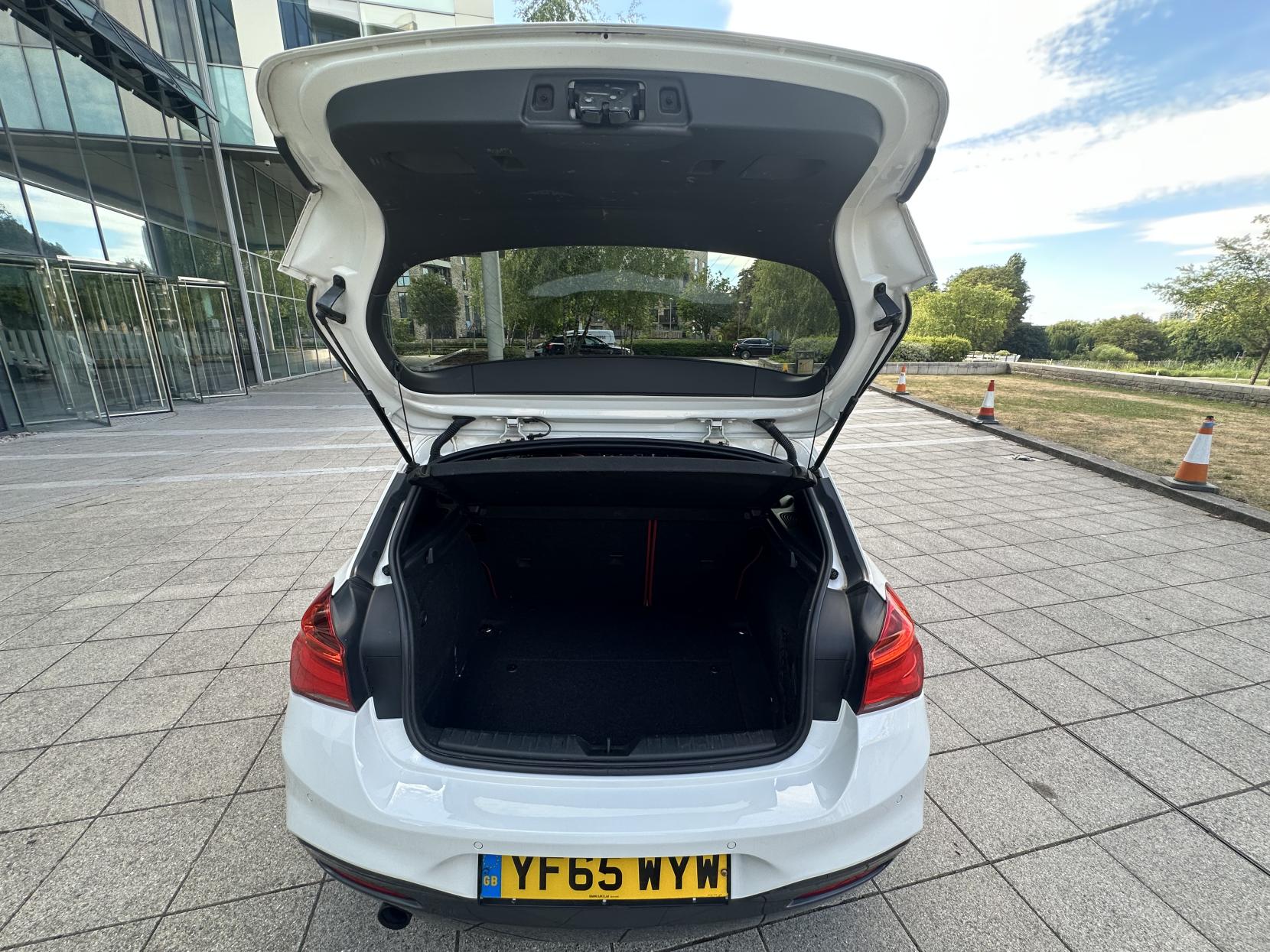 BMW 1 Series 1.5 118i M Sport Hatchback 3dr Petrol Auto Euro 6 (s/s) (136 ps)