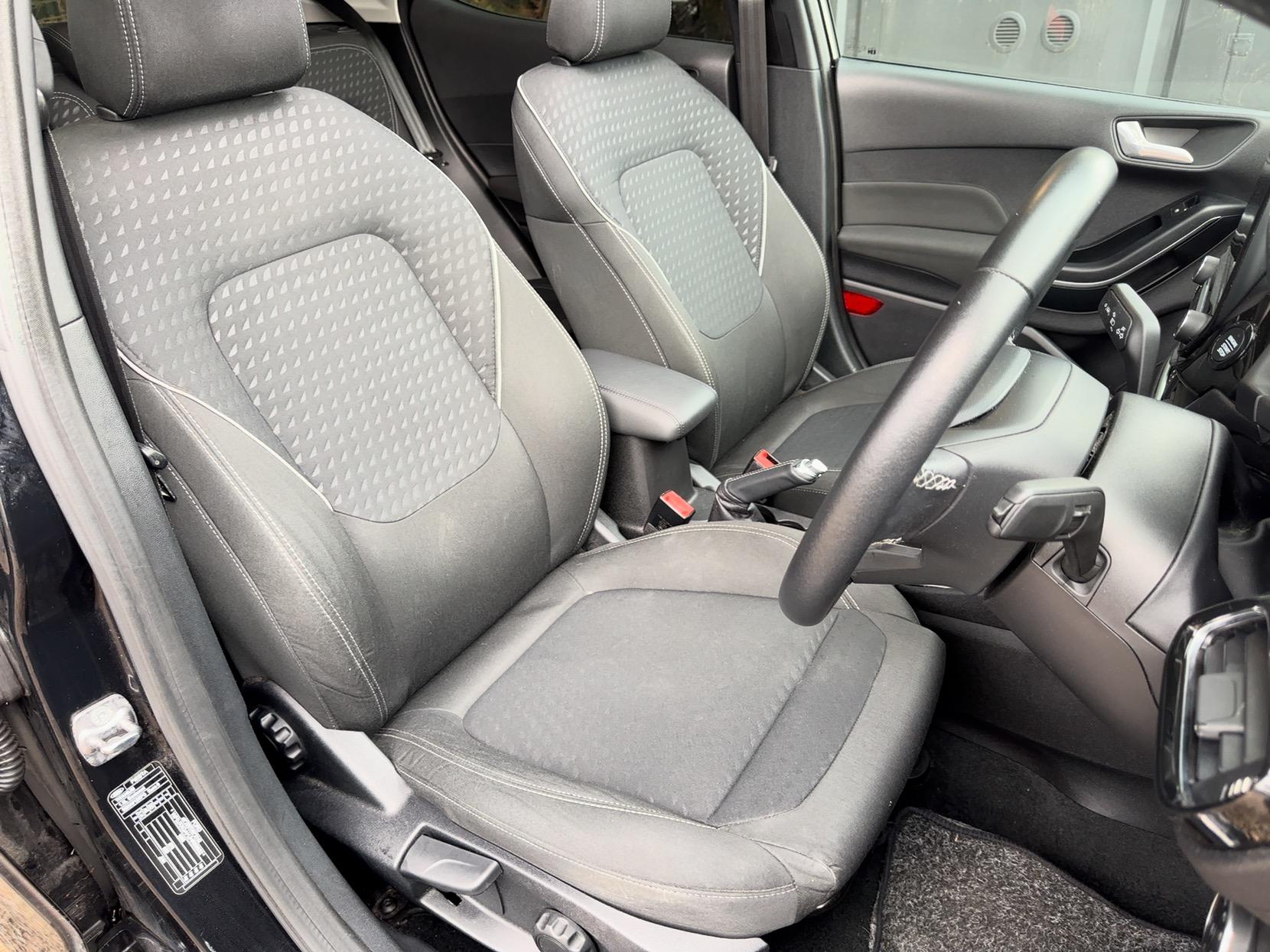 Ford Fiesta 1.0T EcoBoost Titanium Hatchback 5dr Petrol Manual Euro 6 (s/s) (125 ps)