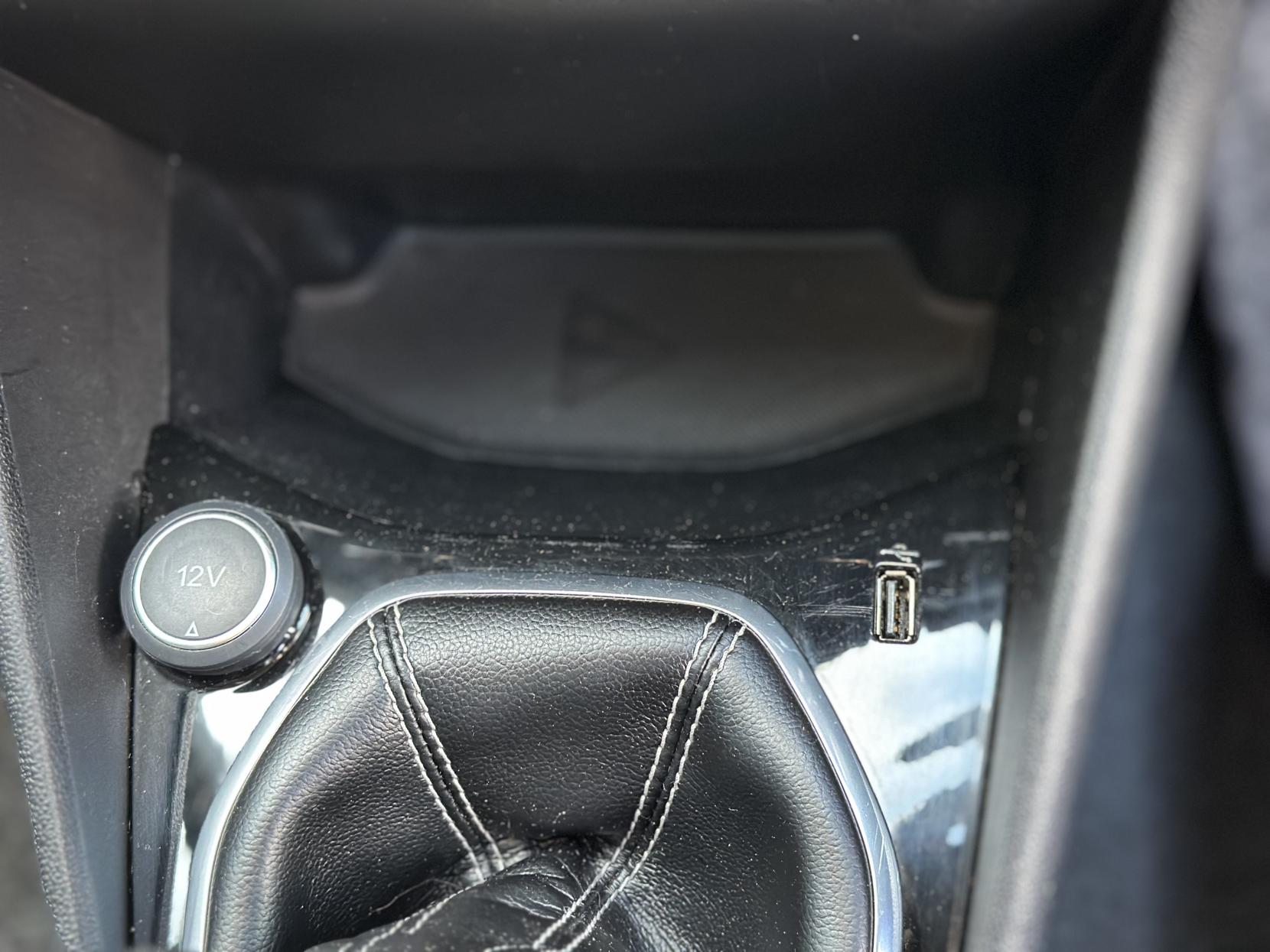 Ford Fiesta 1.0T EcoBoost Titanium Hatchback 5dr Petrol Manual Euro 6 (s/s) (125 ps)