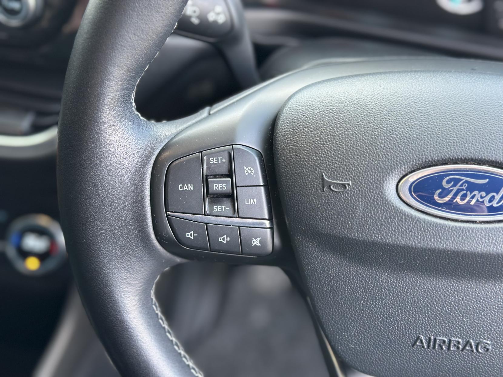 Ford Fiesta 1.0T EcoBoost Titanium Hatchback 5dr Petrol Manual Euro 6 (s/s) (125 ps)