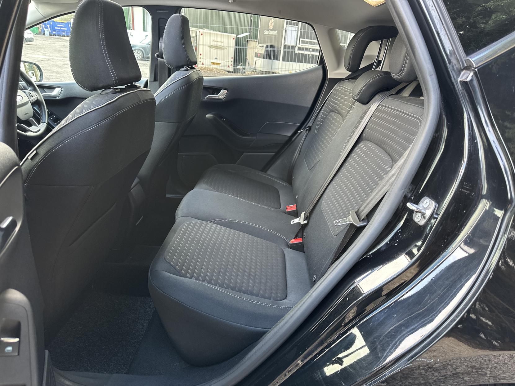 Ford Fiesta 1.0T EcoBoost Titanium Hatchback 5dr Petrol Manual Euro 6 (s/s) (125 ps)