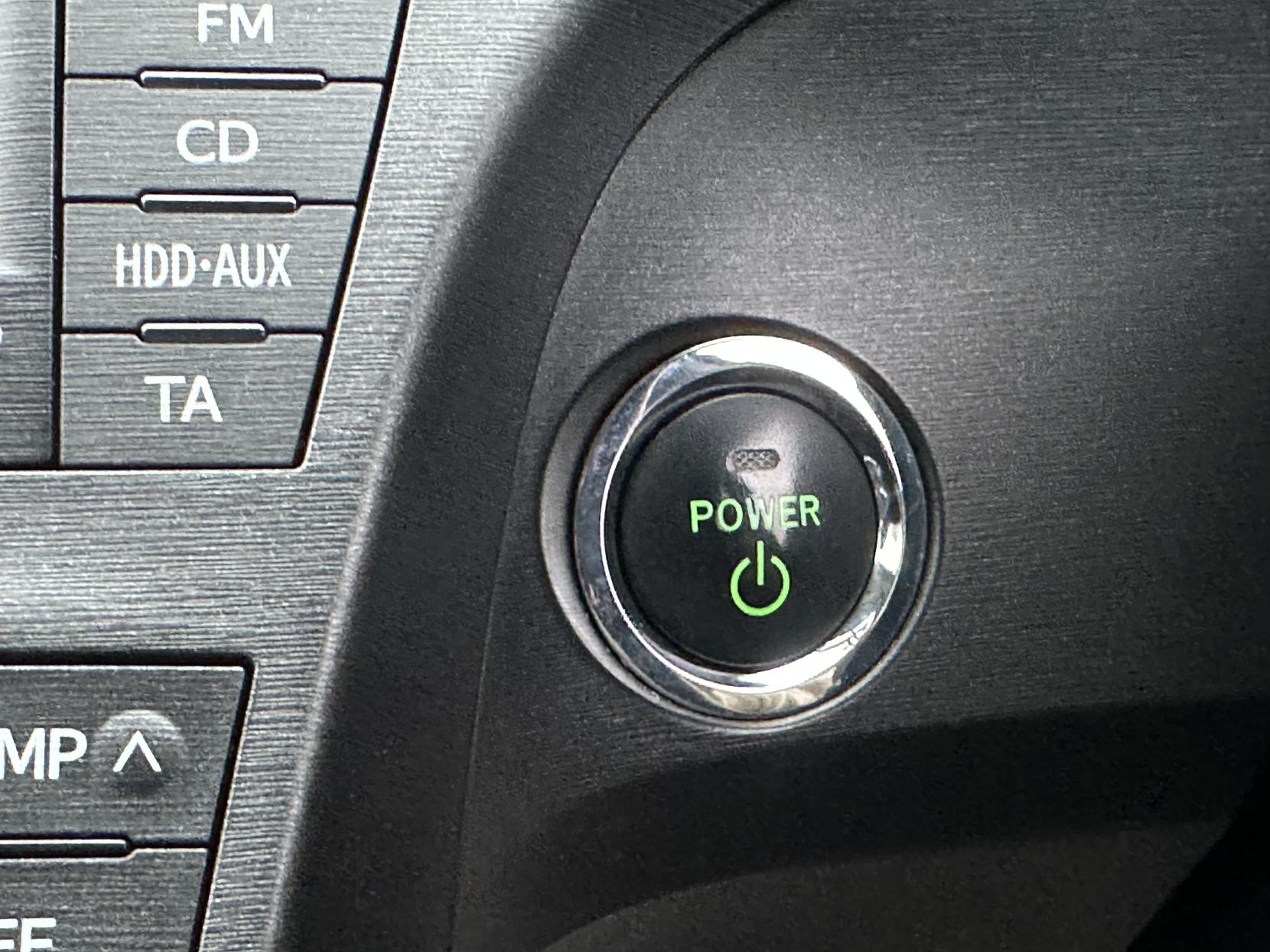 Toyota Prius 1.8 VVT-h T Spirit Hatchback 5dr Petrol Hybrid CVT Euro 5 (s/s) (136 ps)