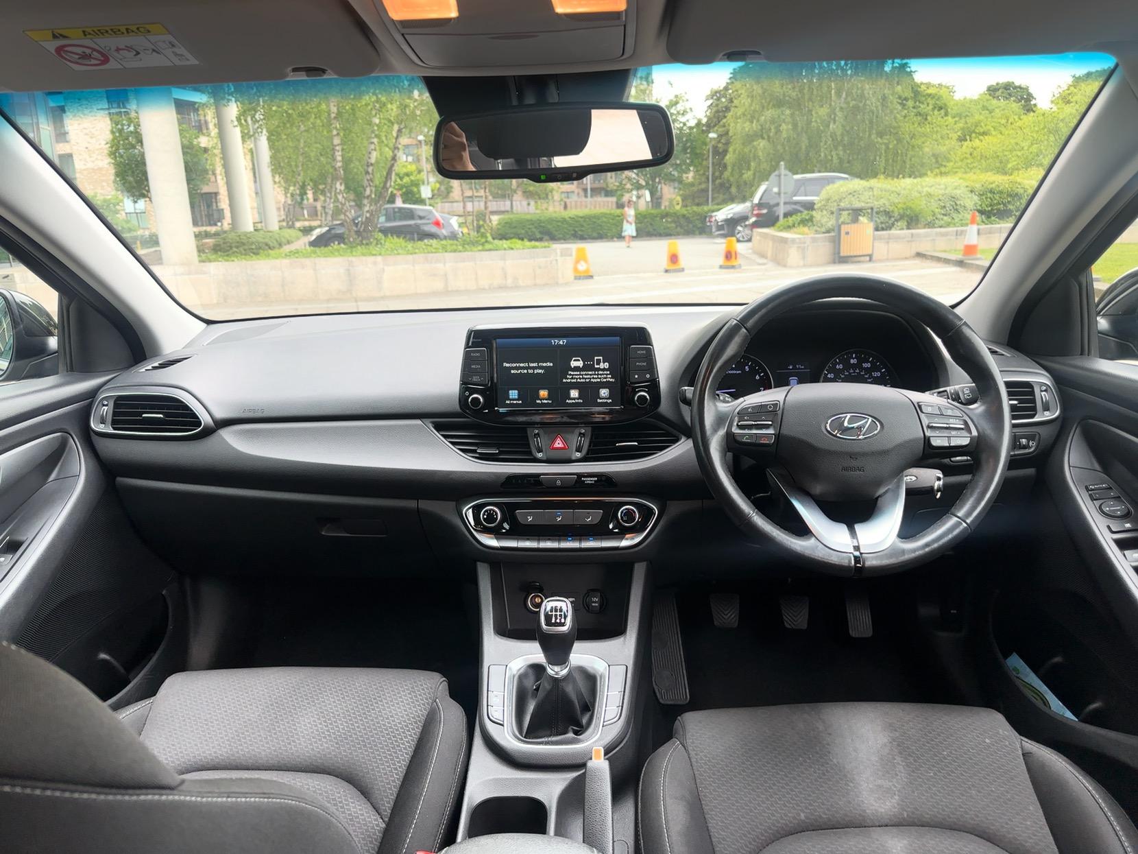 Hyundai i30 1.0 T-GDi SE Hatchback 5dr Petrol Manual Euro 6 (s/s) (120 ps)