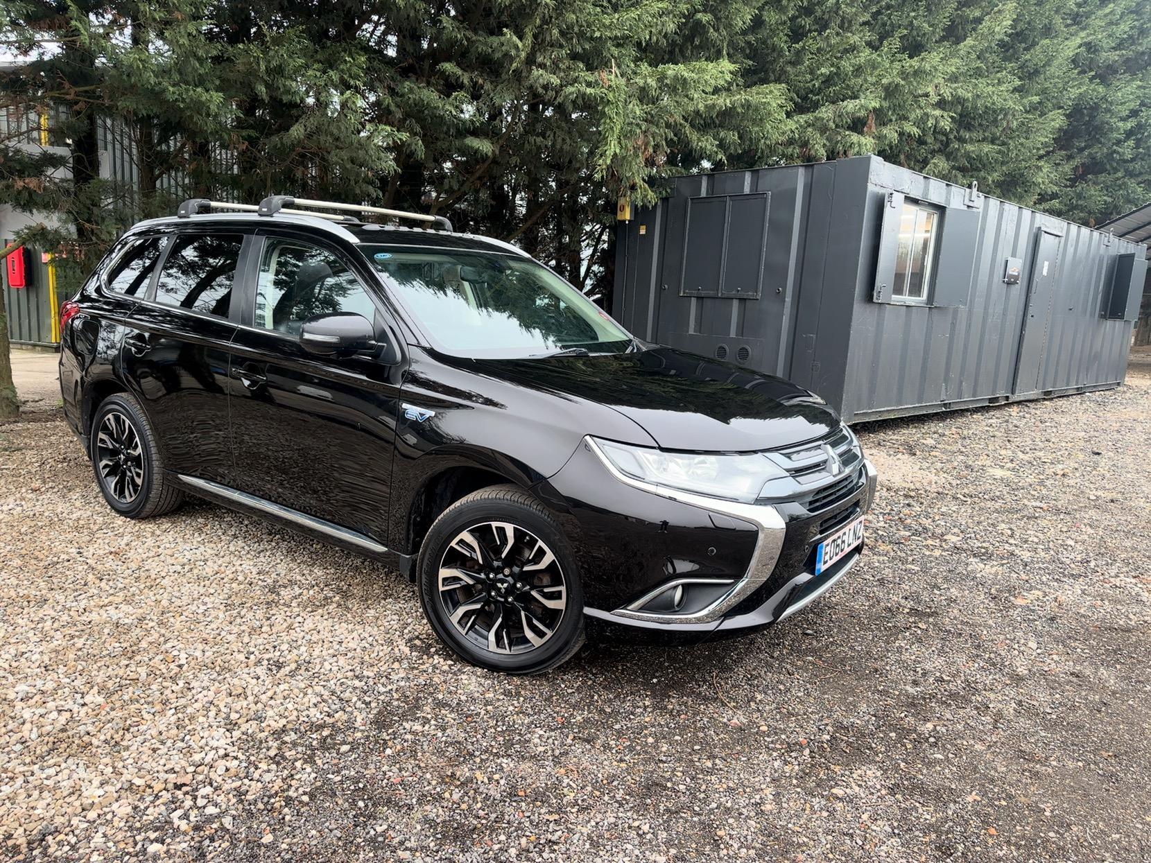 Mitsubishi Outlander 2.0h 12kWh GX4h SUV 5dr Petrol Plug-in Hybrid CVT 4WD Euro 6 (s/s) (200 ps)