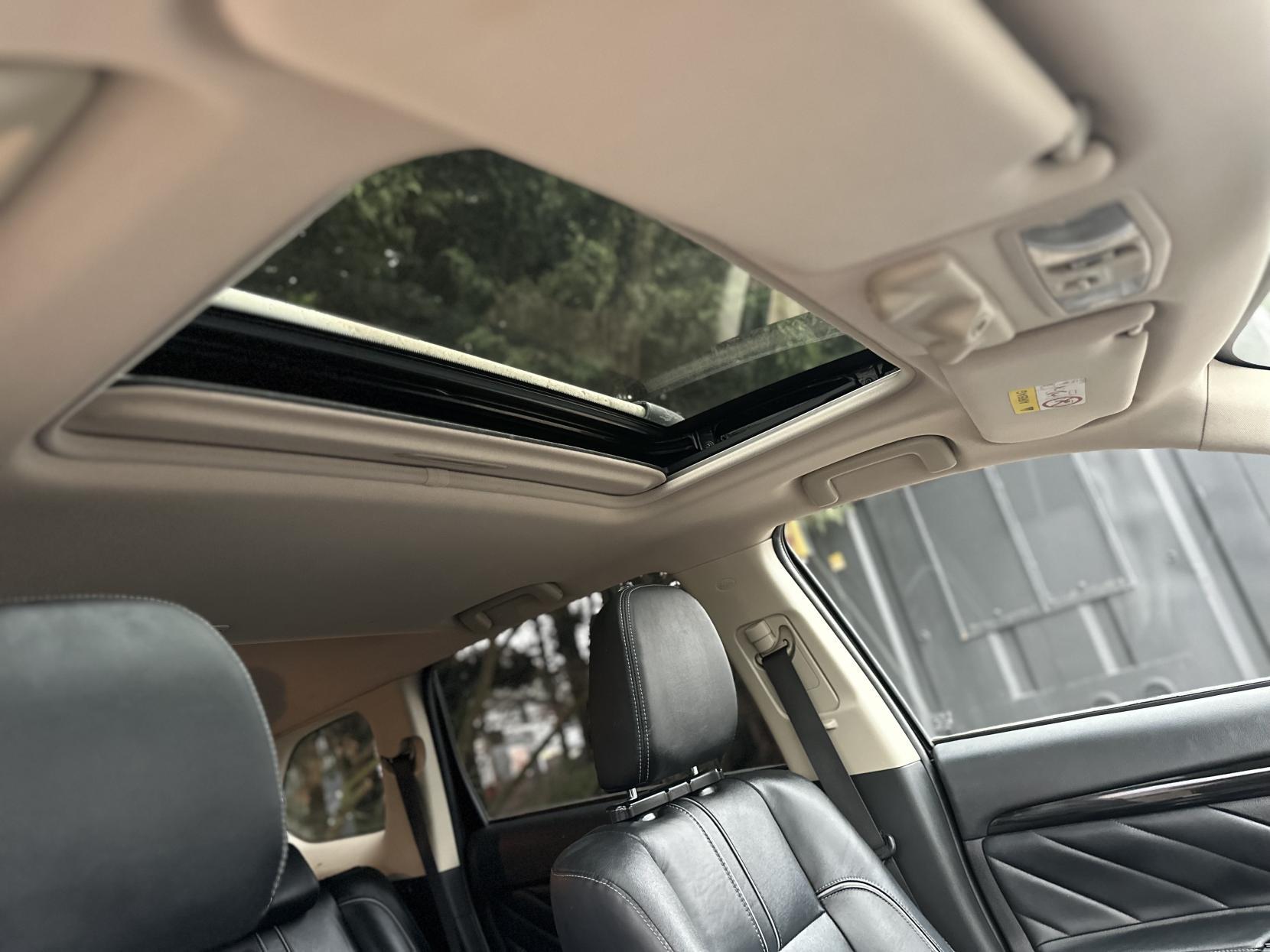 Mitsubishi Outlander 2.0h 12kWh GX4h SUV 5dr Petrol Plug-in Hybrid CVT 4WD Euro 6 (s/s) (200 ps)