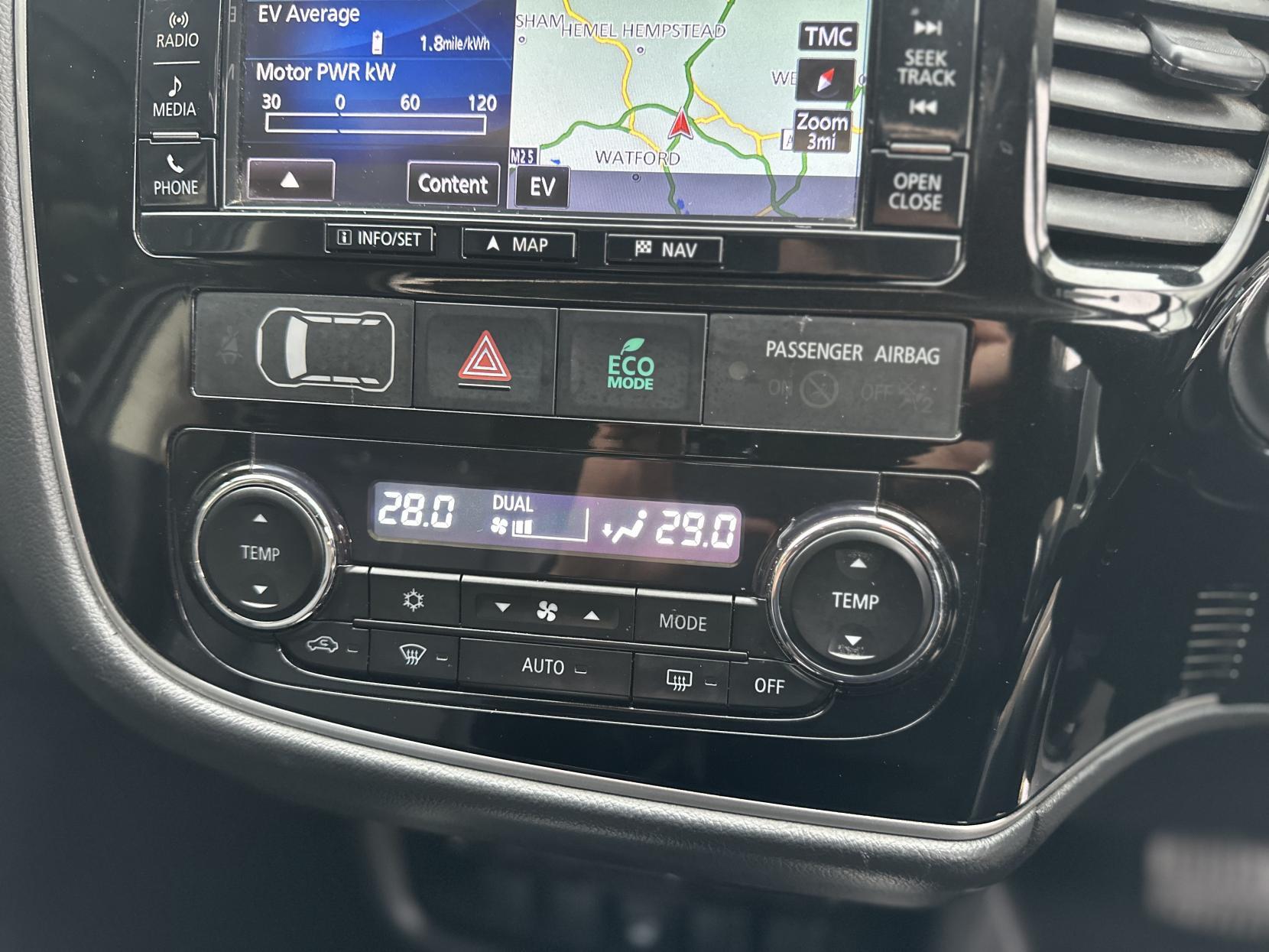 Mitsubishi Outlander 2.0h 12kWh GX4h SUV 5dr Petrol Plug-in Hybrid CVT 4WD Euro 6 (s/s) (200 ps)