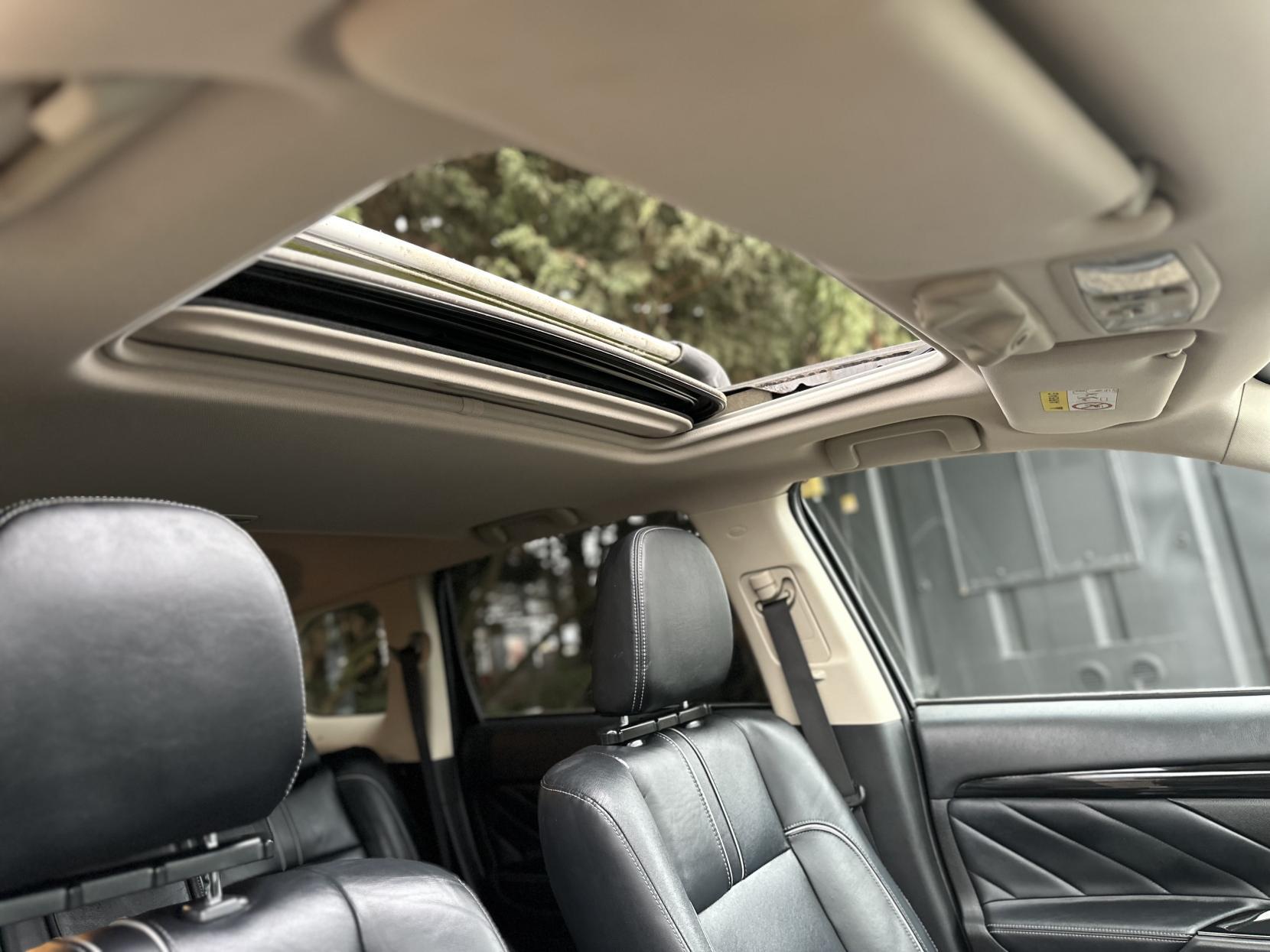 Mitsubishi Outlander 2.0h 12kWh GX4h SUV 5dr Petrol Plug-in Hybrid CVT 4WD Euro 6 (s/s) (200 ps)