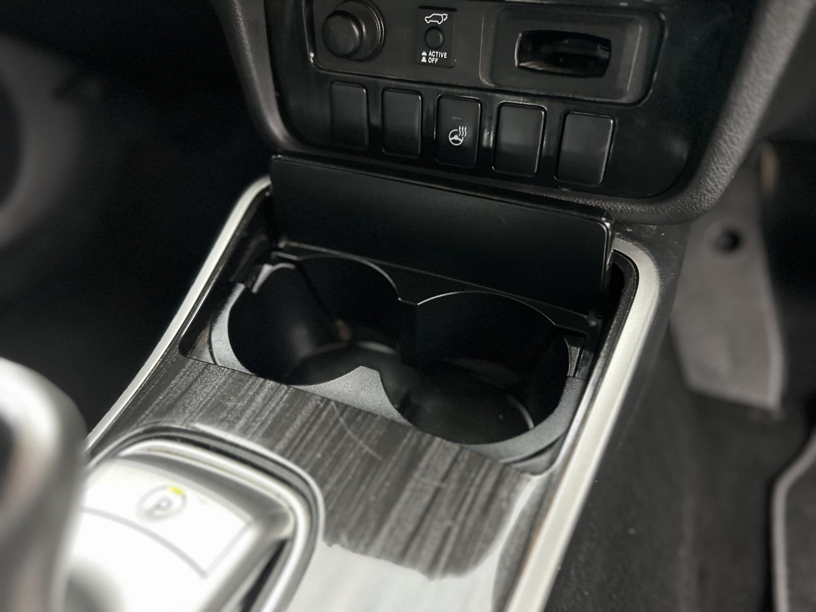 Mitsubishi Outlander 2.0h 12kWh GX4h SUV 5dr Petrol Plug-in Hybrid CVT 4WD Euro 6 (s/s) (200 ps)