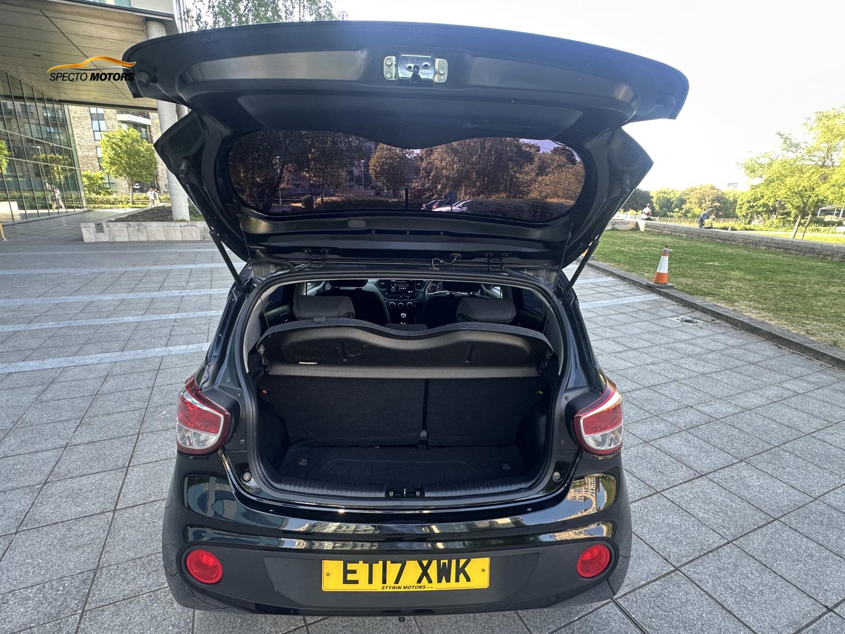 Hyundai i10 1.0 SE Hatchback 5dr Petrol Manual Euro 6 (66 ps)